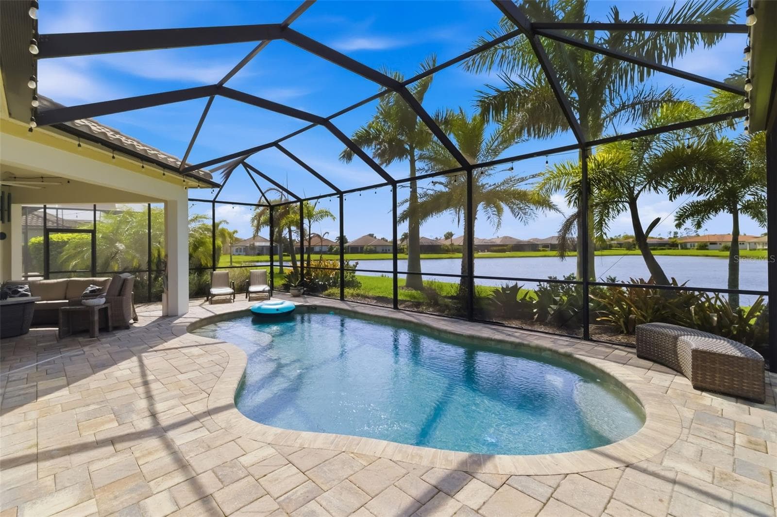 Pool - 10107 CARNOUSTIE PL, BRADENTON