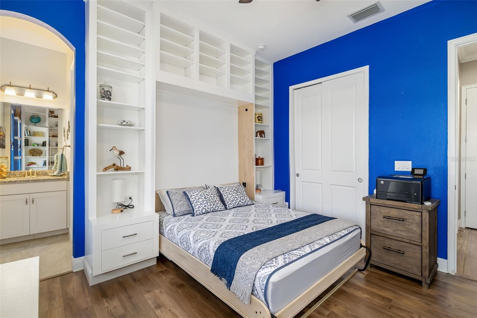 2nd Bedroom-Murphy Bed - 10107 CARNOUSTIE PL, BRADENTON