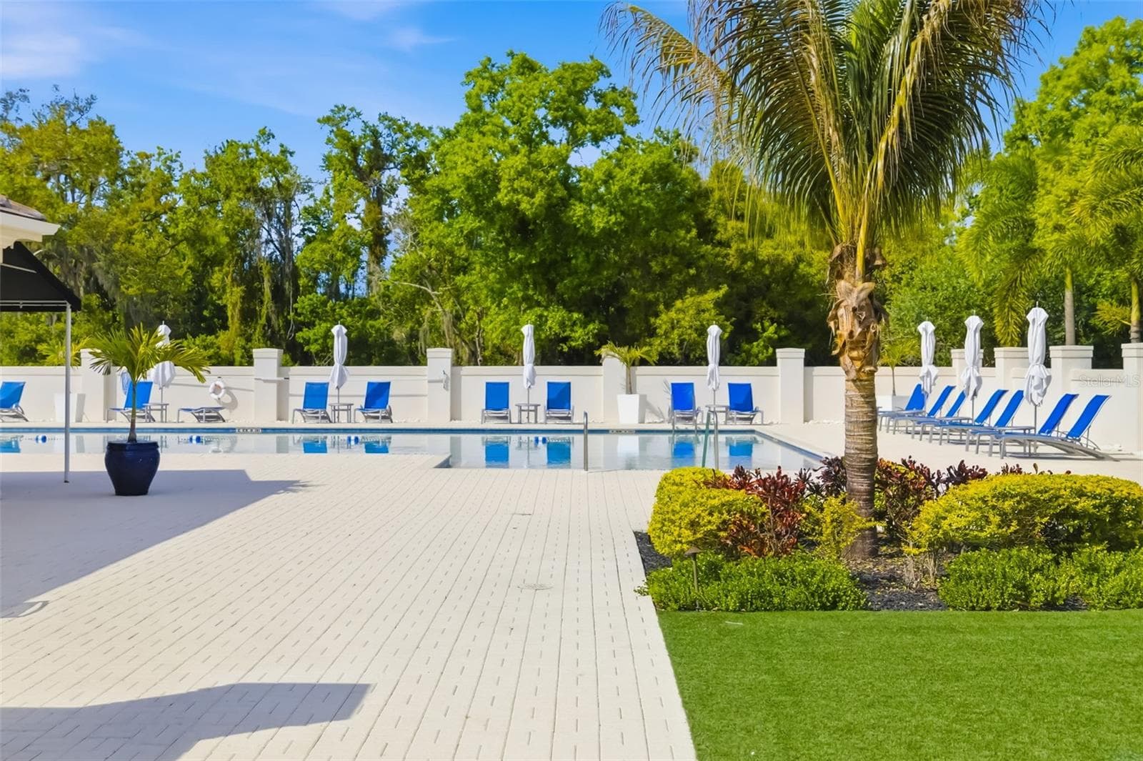 Community Pool - 10107 CARNOUSTIE PL, BRADENTON