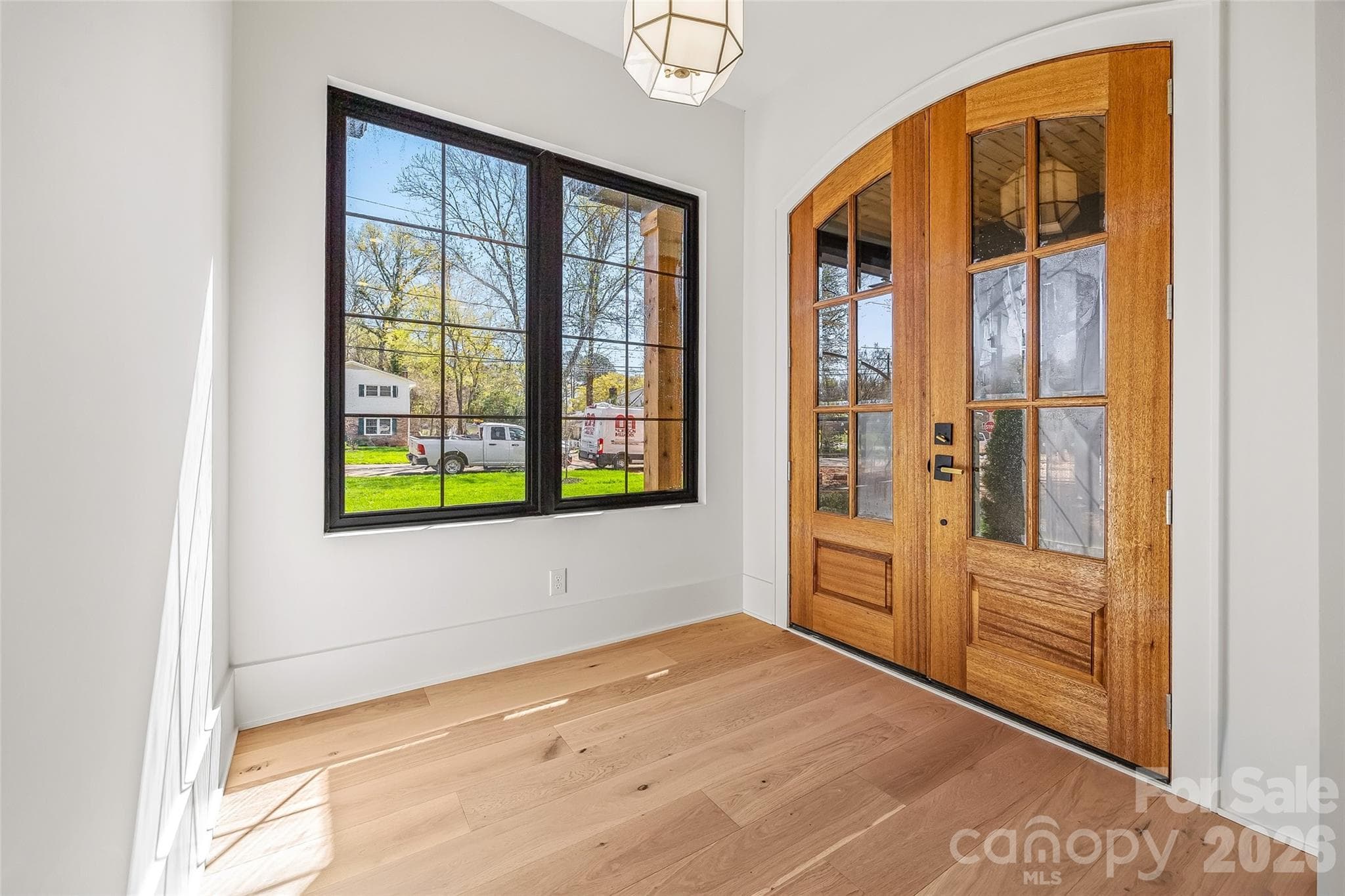Single Family Residence at 7109 Essington Drive, Charlotte, photo 3 of 48