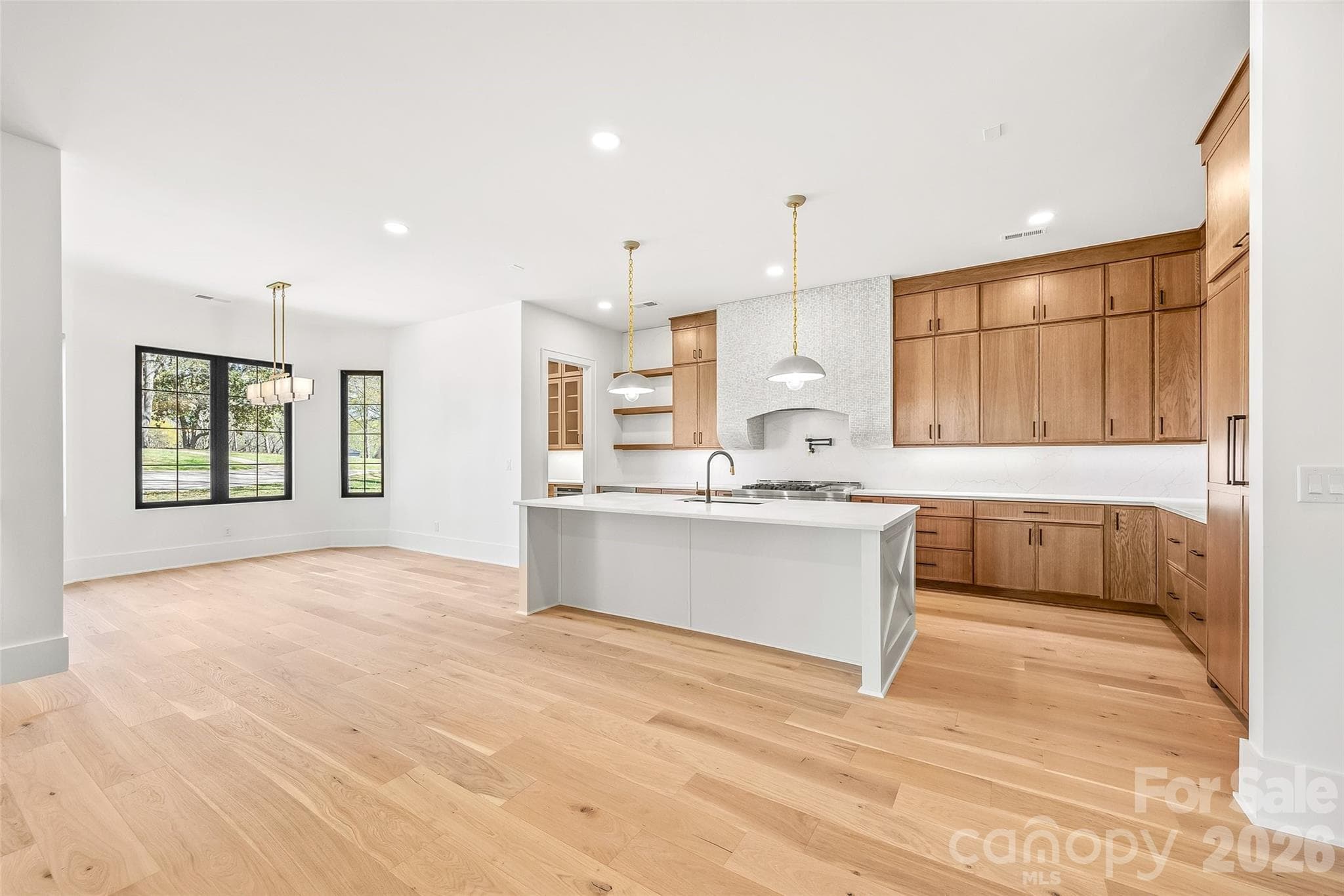 Single Family Residence at 7109 Essington Drive, Charlotte, photo 6 of 48