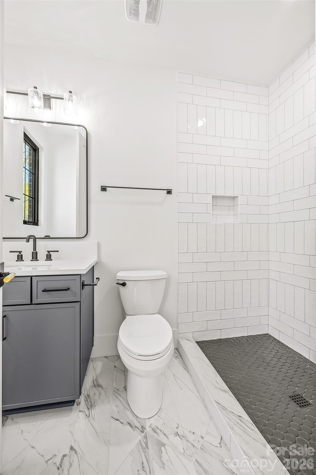 Ensuite for bedroom 1 - 7109 Essington Drive, Charlotte