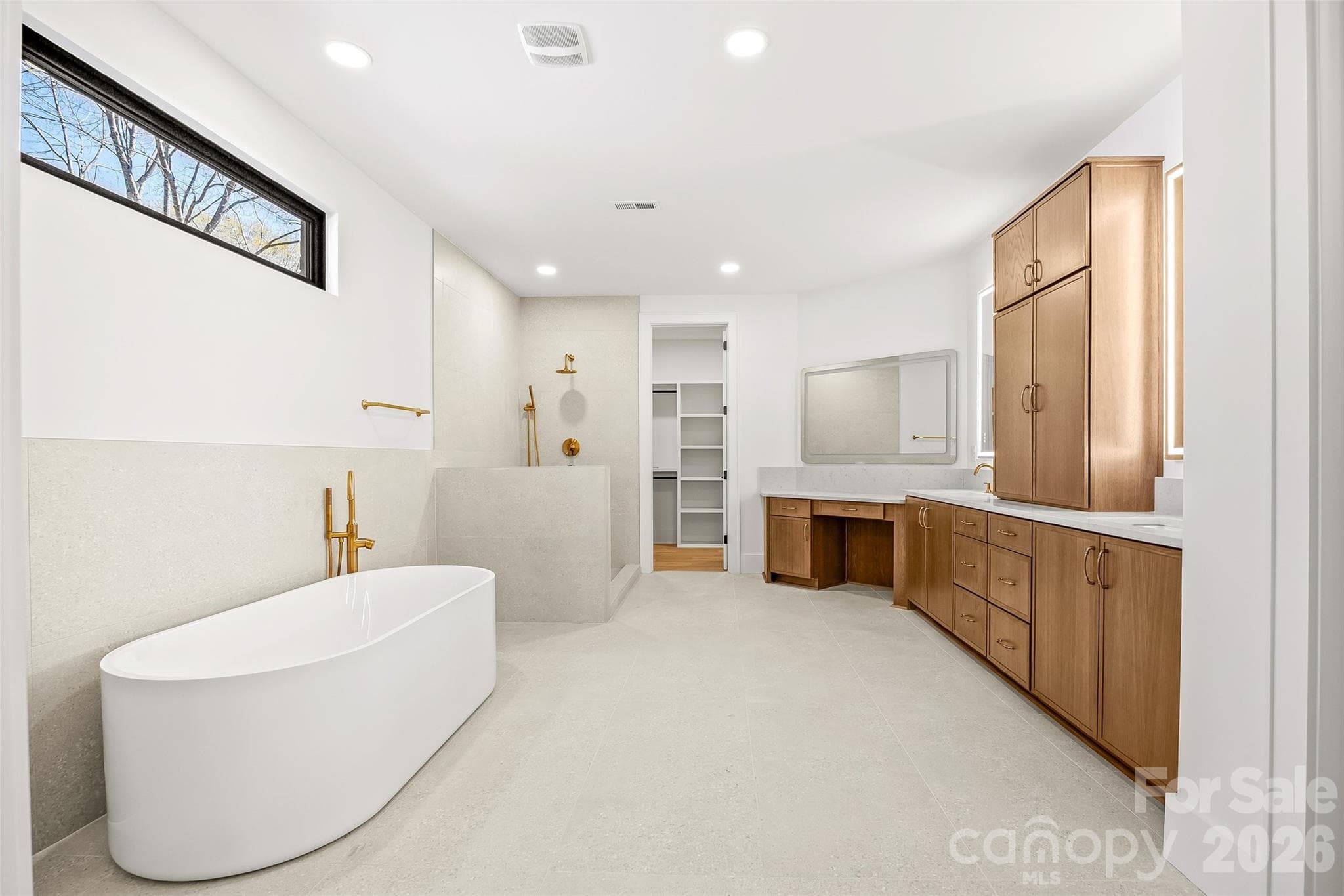 Primary Ensuite bath - 7109 Essington Drive, Charlotte