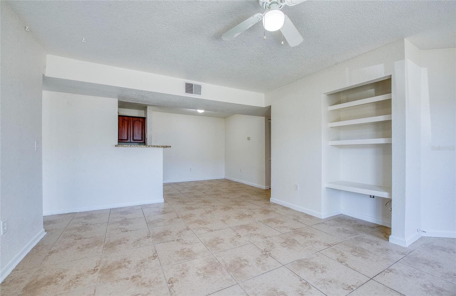 Condominium at 455 ALT 19 S #21, PALM HARBOR, photo 7 of 36