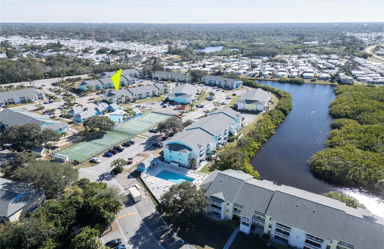 Condominium at 455 ALT 19 S #21, PALM HARBOR, photo 29 of 36