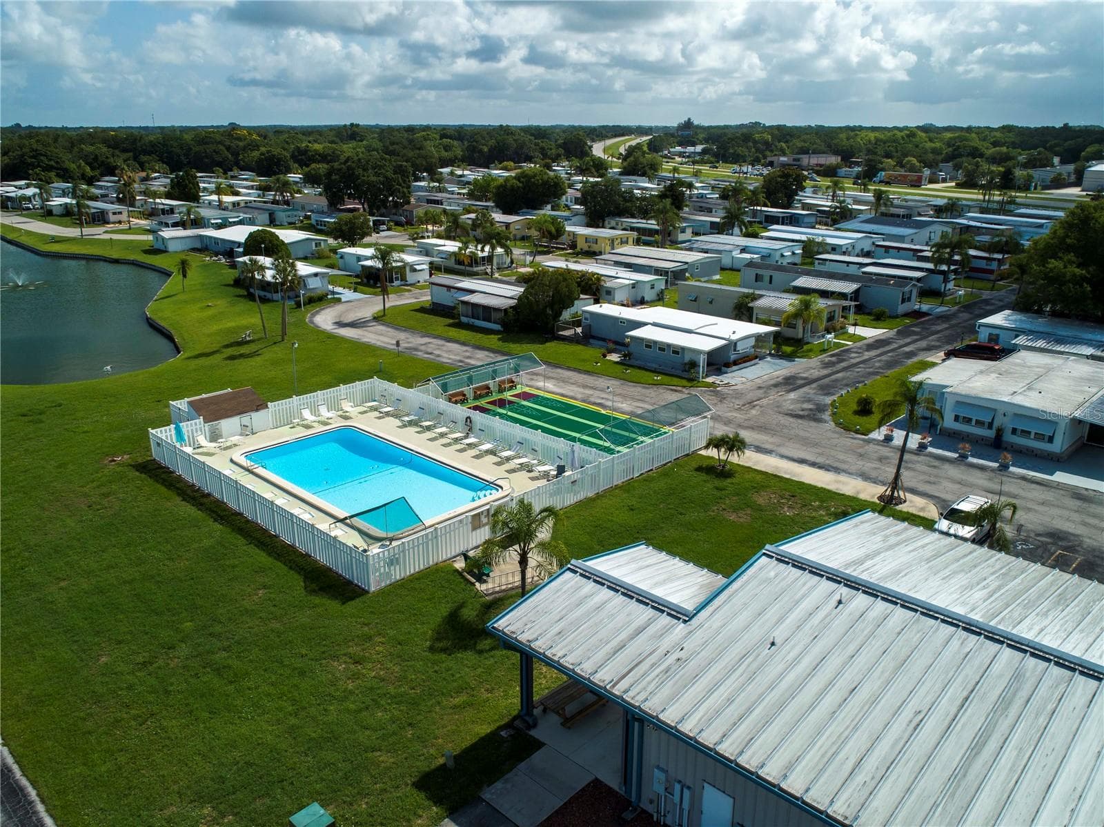 Manufactured Home at 420 49TH ST E #83, PALMETTO, photo 55 of 57