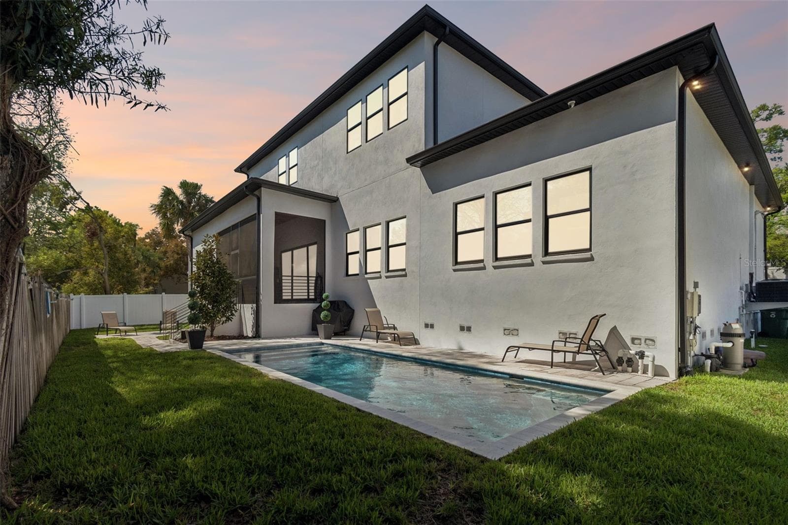 Single Family Residence at 5410 BAYSHORE BLVD, TAMPA, photo 63 of 66