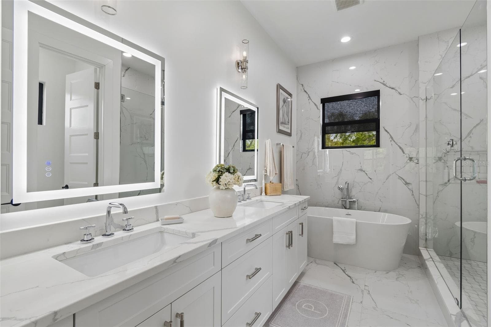 Fabulous primary suite bath - 5410 BAYSHORE BLVD, TAMPA