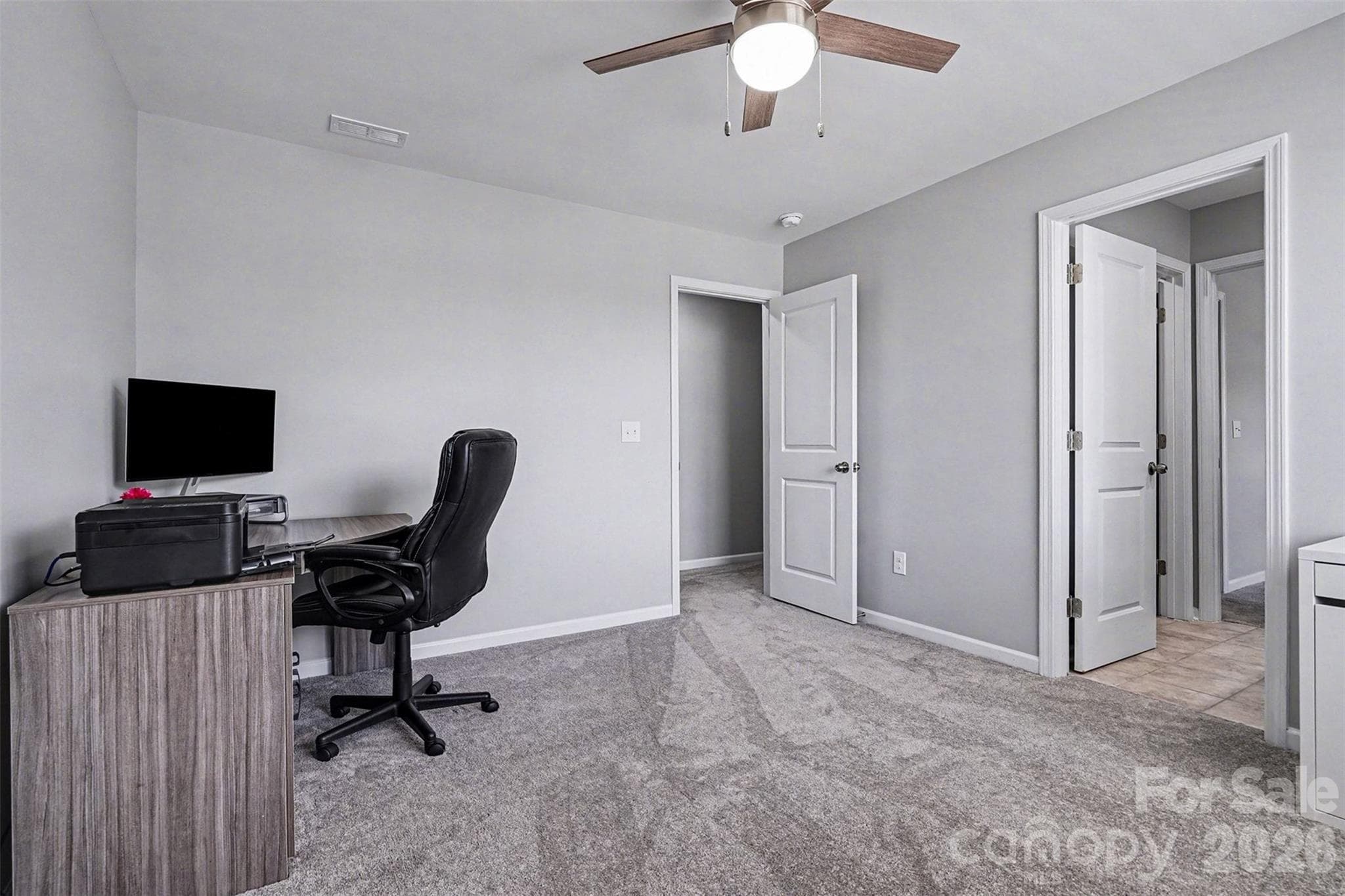 3 bedroom or home office on 2nd floor - 310 Hamptons Cove Road, Troutman
