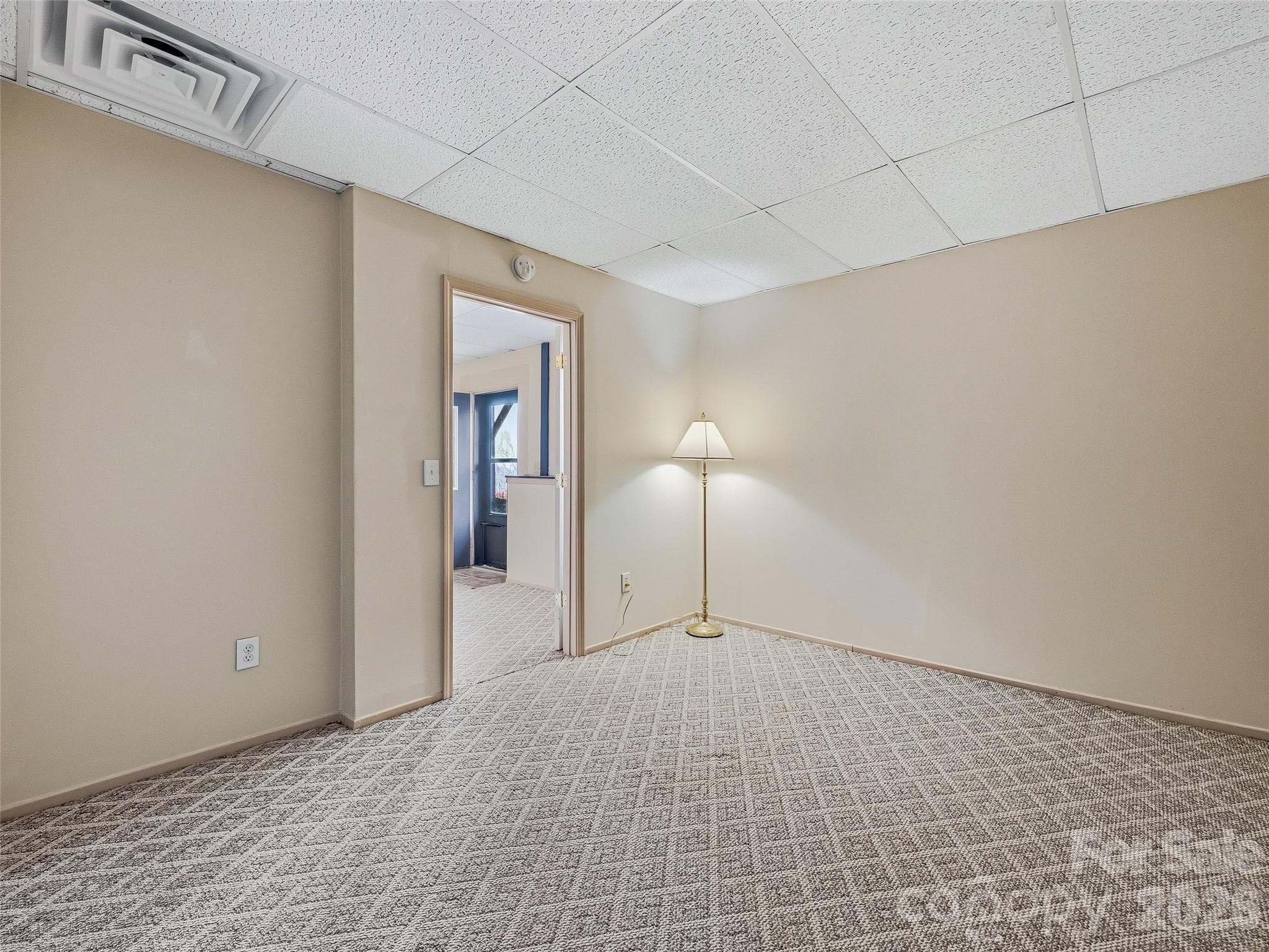 Basement apartment bedroom - Hendersonville