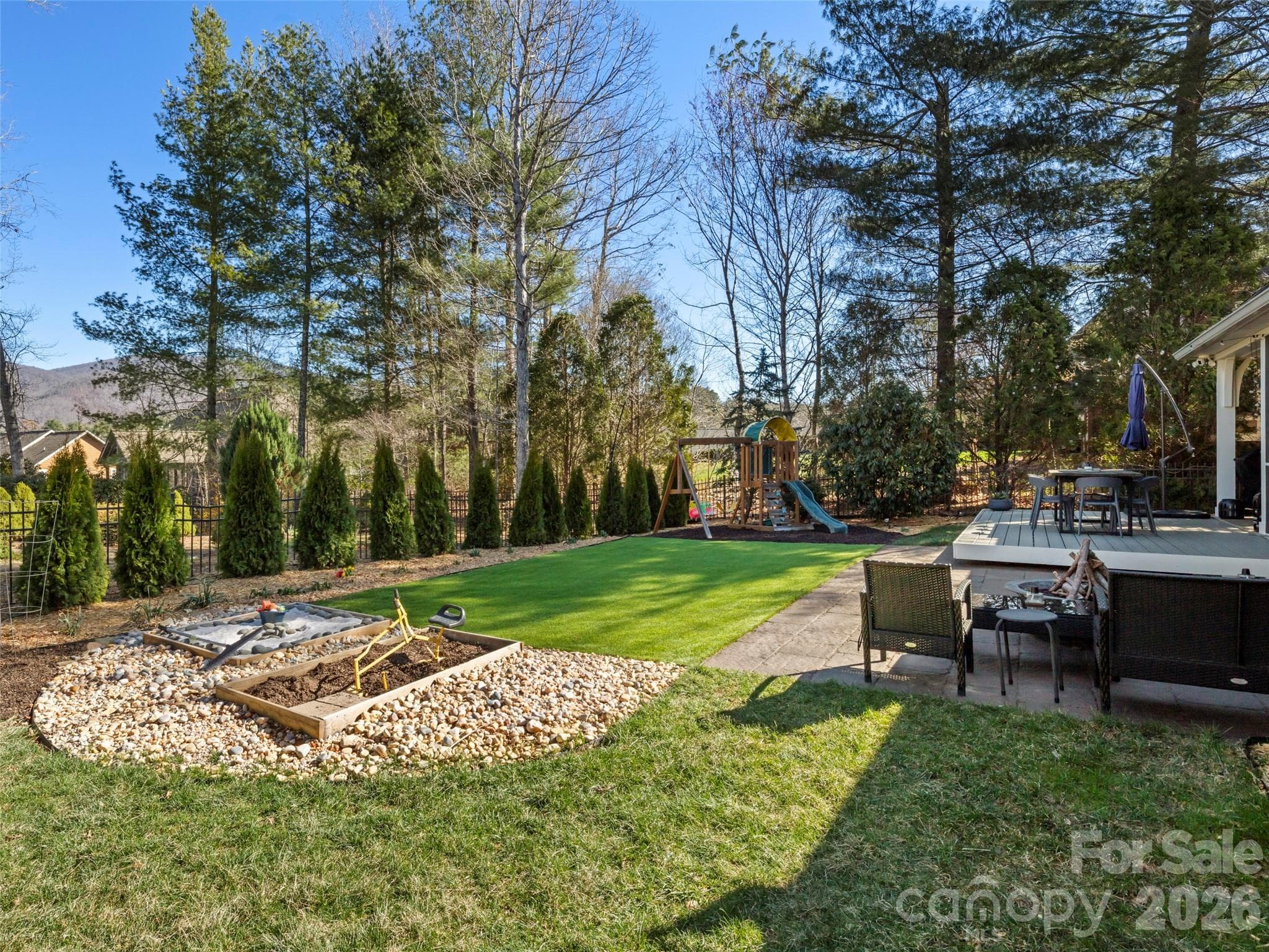 Single Family Residence at 47 Ledgestone Drive, Fairview, photo 35 of 35