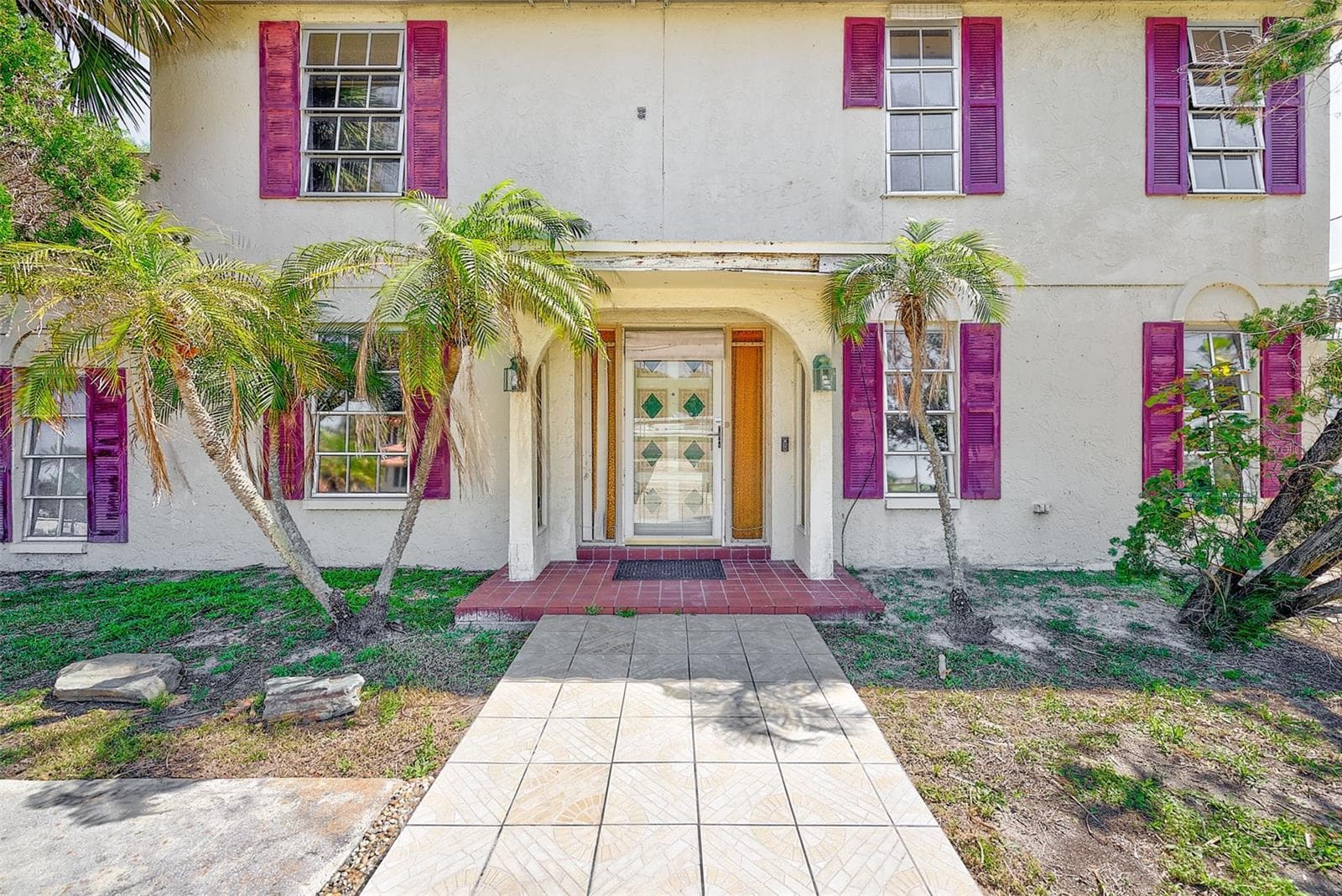 Single Family Residence at 205 GULF BLVD, BELLEAIR BEACH, photo 2 of 51