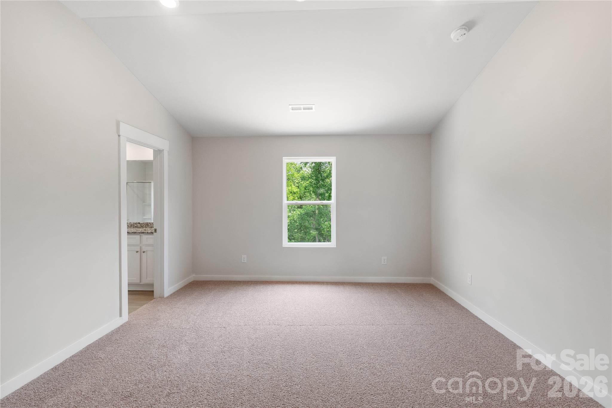Single Family Residence at 3411 Robindale Drive, Winston Salem, photo 15 of 22