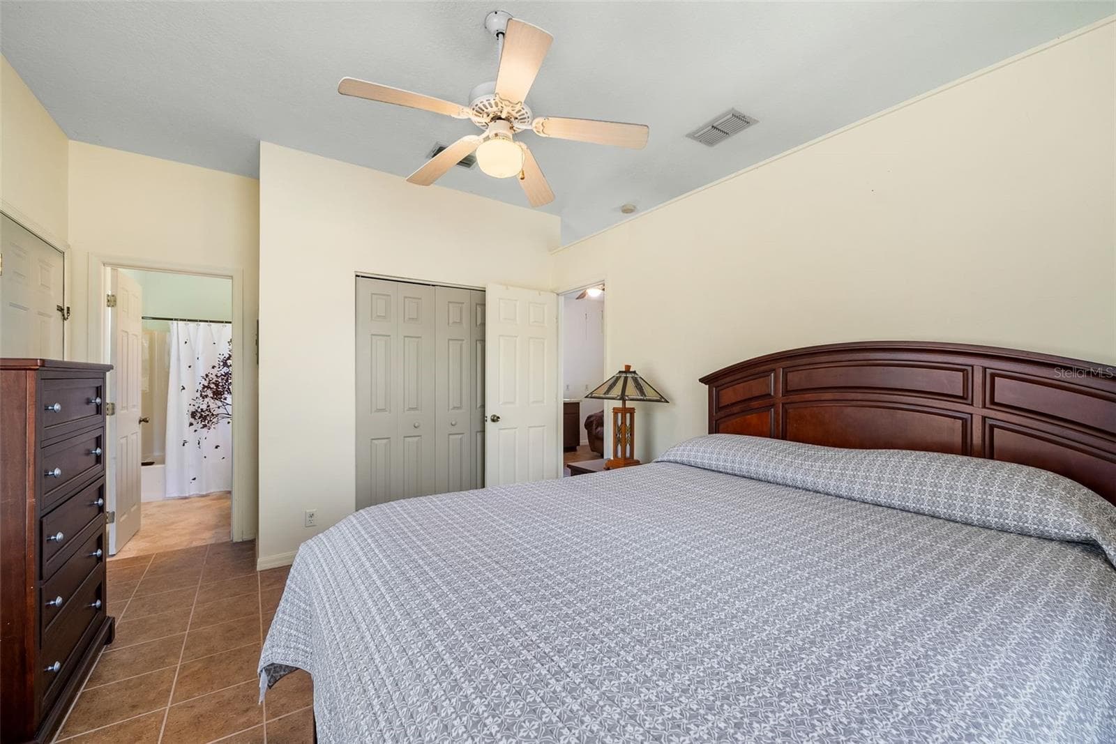 guest house - 7450 SE STATE ROAD 121, MORRISTON
