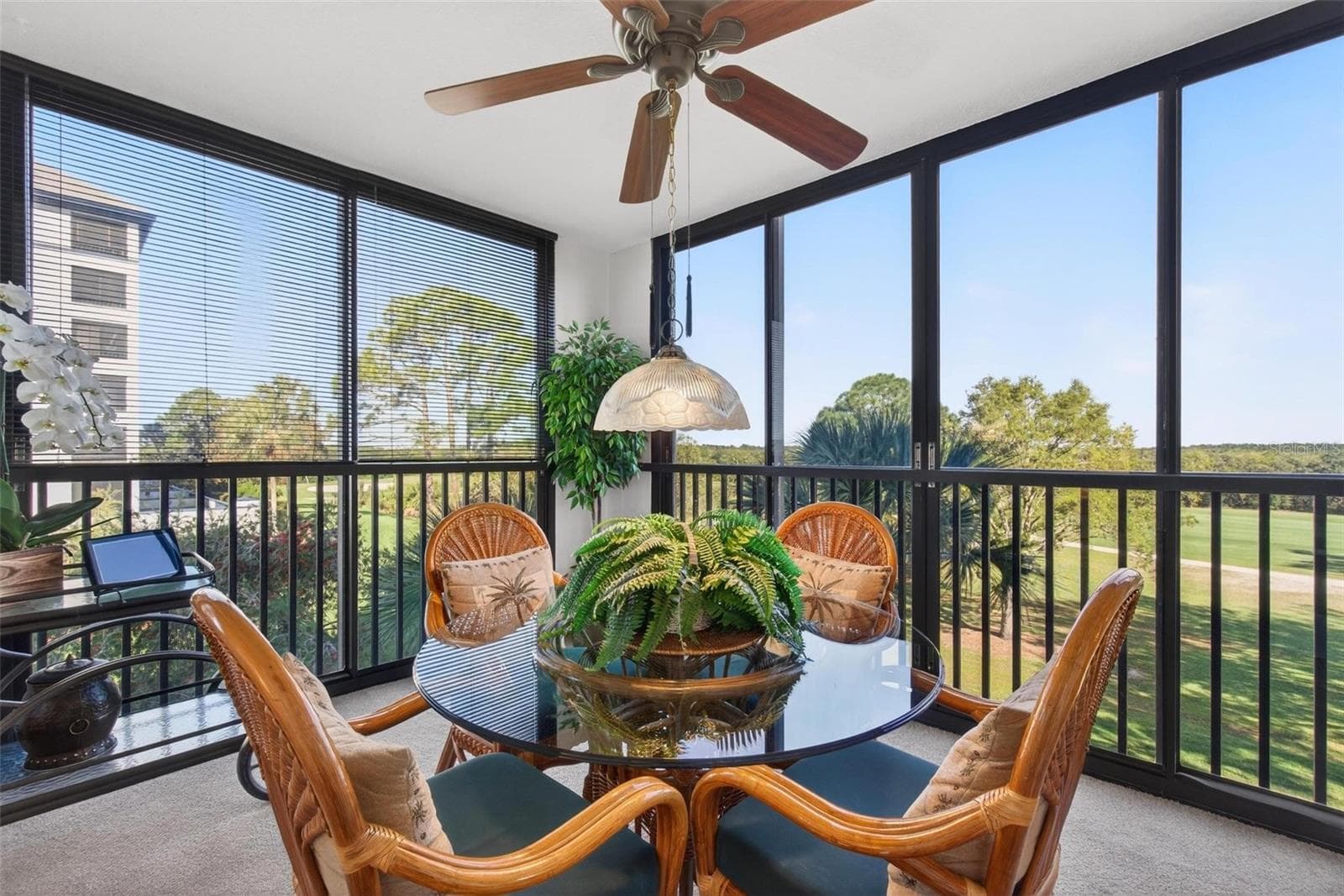 Condominium at 14820 RUE DE BAYONNE #302, CLEARWATER, photo 3 of 30