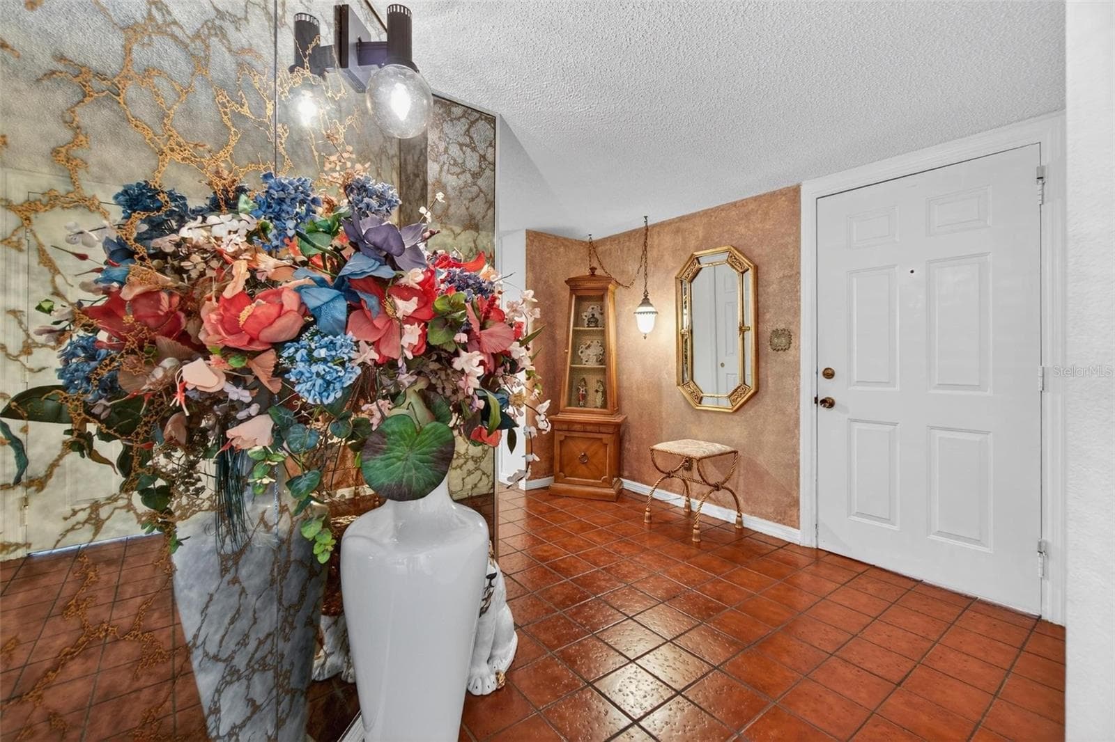 Condominium at 14820 RUE DE BAYONNE #302, CLEARWATER, photo 5 of 30