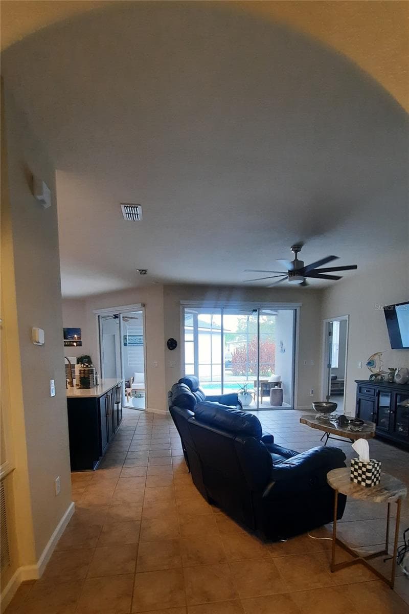 Single Family Residence at 4959 THAMES ST E, KISSIMMEE, photo 12 of 55