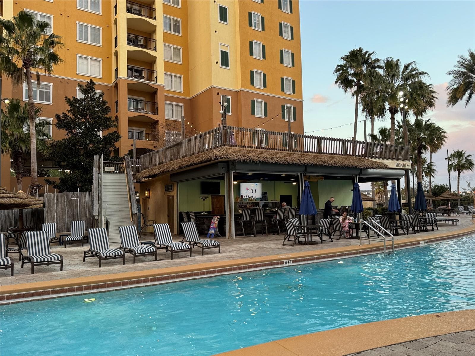 Pool Bar - 8125 RESORT VILLAGE DR #5304, ORLANDO