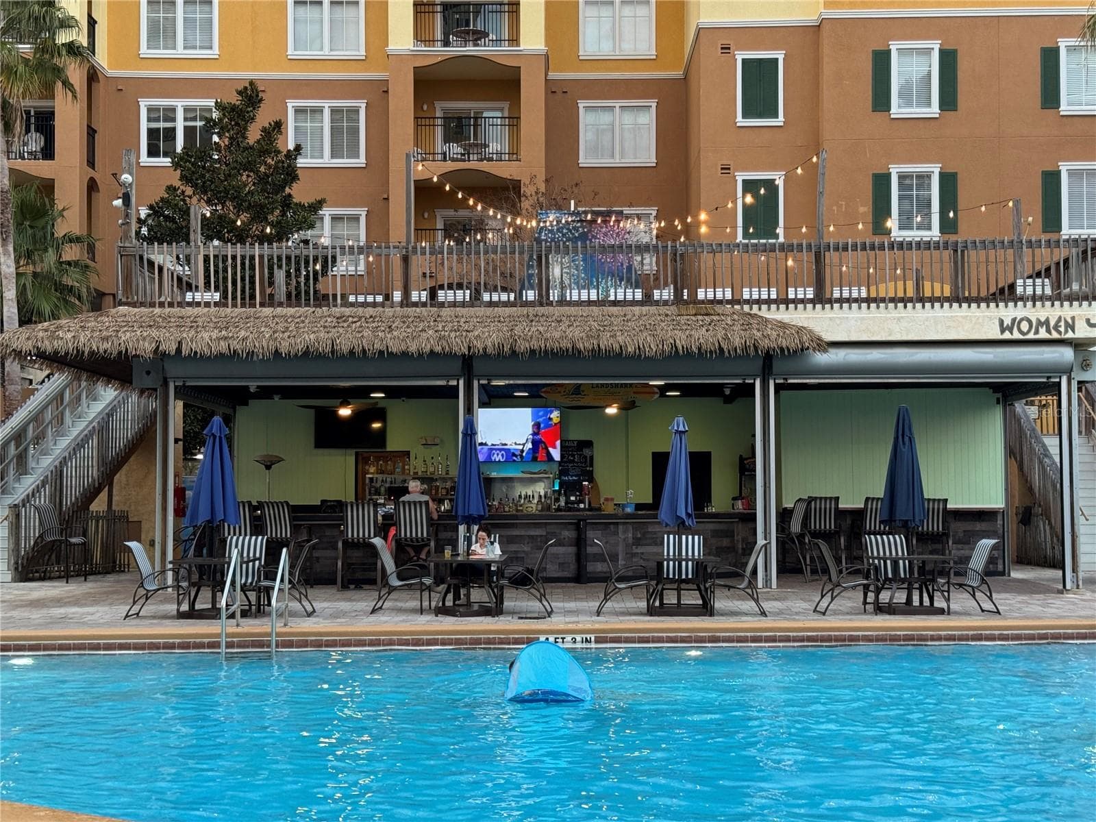 Pool Bar - 8125 RESORT VILLAGE DR #5304, ORLANDO