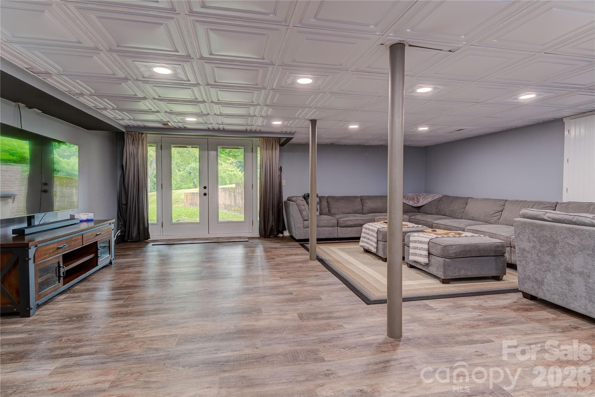 Basement - Burnsville