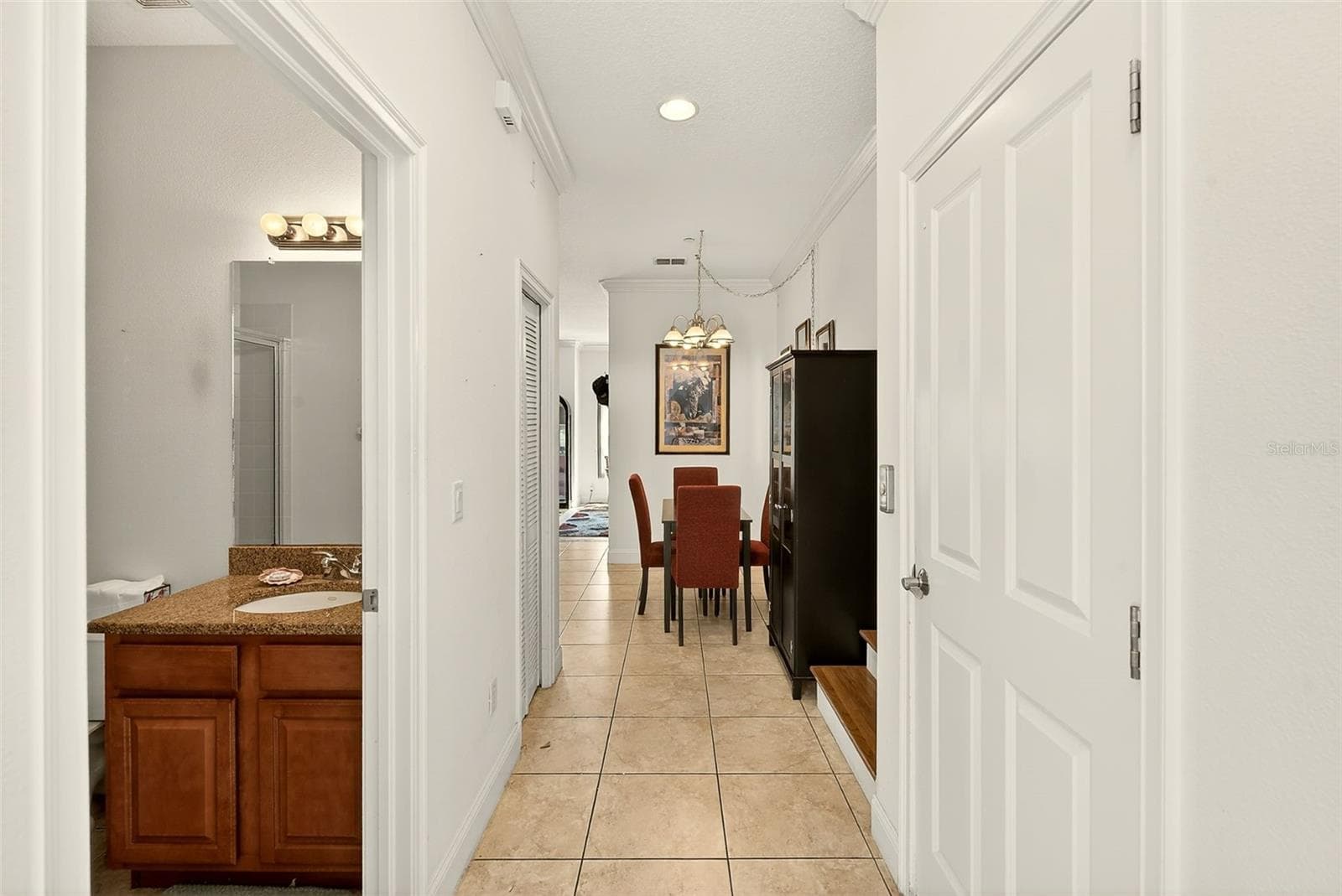 FOYER HALLWAY - 6518 SAND SHORE LN, NEW PORT RICHEY