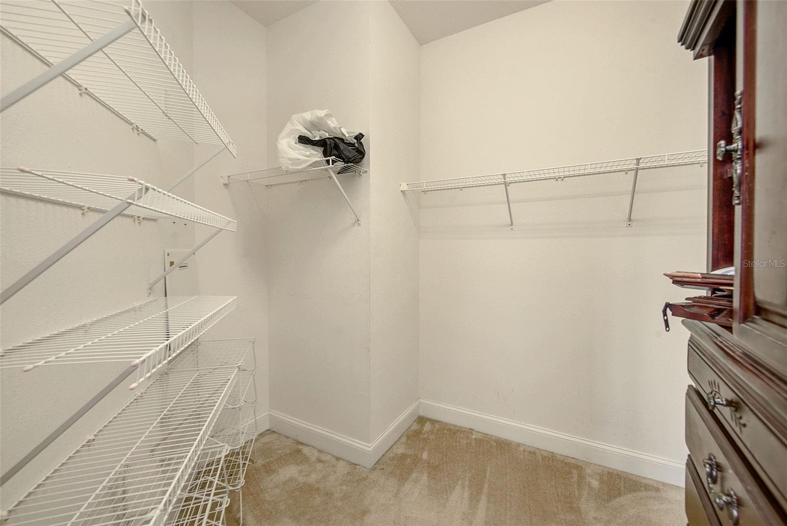 MASTER WALK-IN CLOSET - 6518 SAND SHORE LN, NEW PORT RICHEY