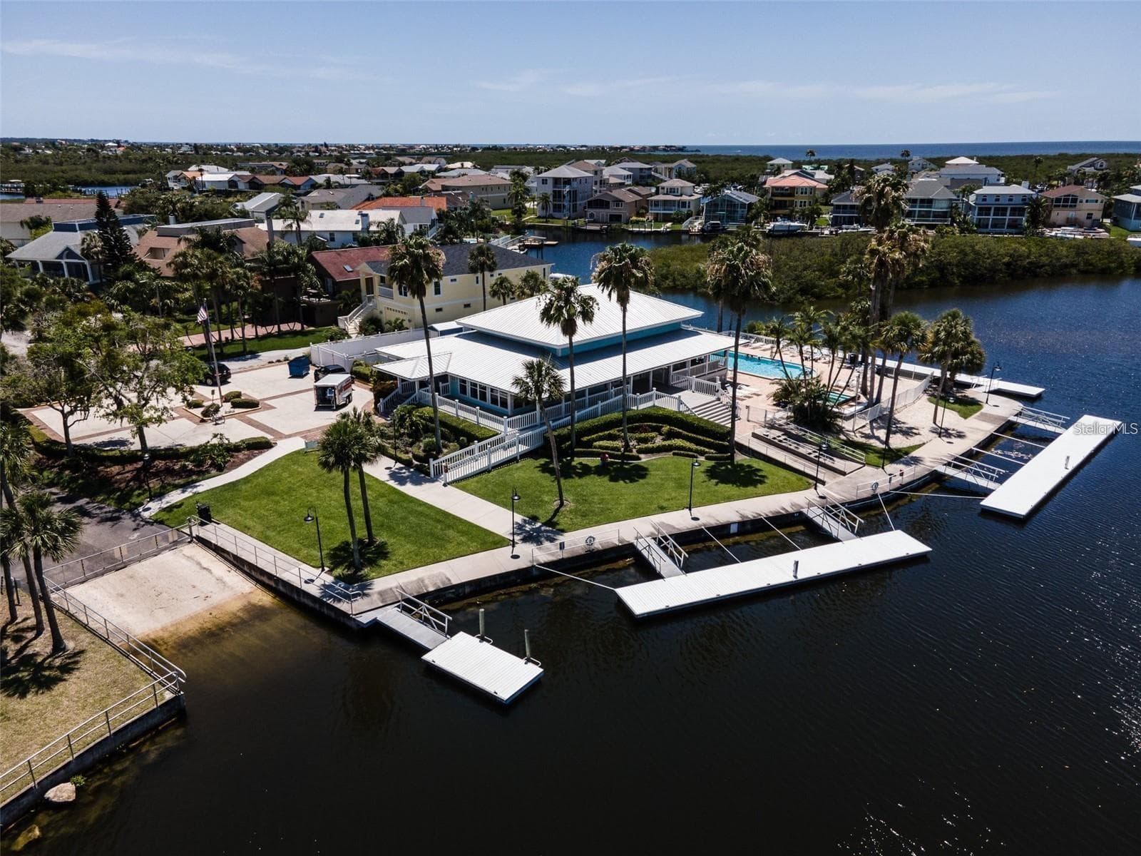 AERIAL CLUBHOUSE POOL AMMENITIES - 6518 SAND SHORE LN, NEW PORT RICHEY