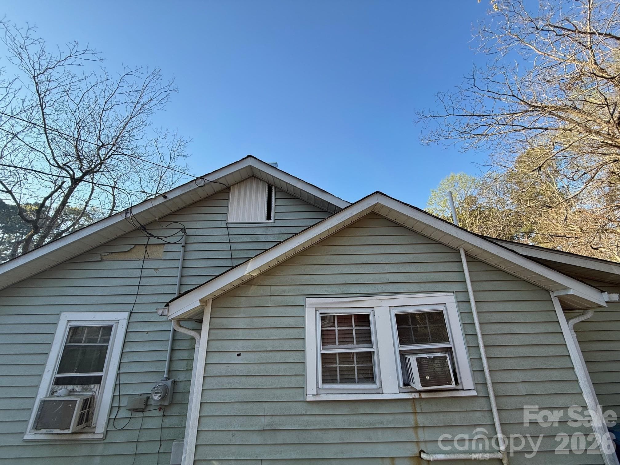 Single Family Residence at 624 Blue Street, Troy, photo 4 of 14
