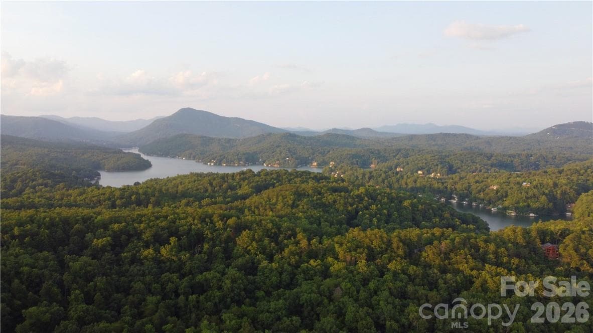 Beautiful Lake Lure is right around the corner! - Lot 59 Bear Cliff Way, Lake Lure