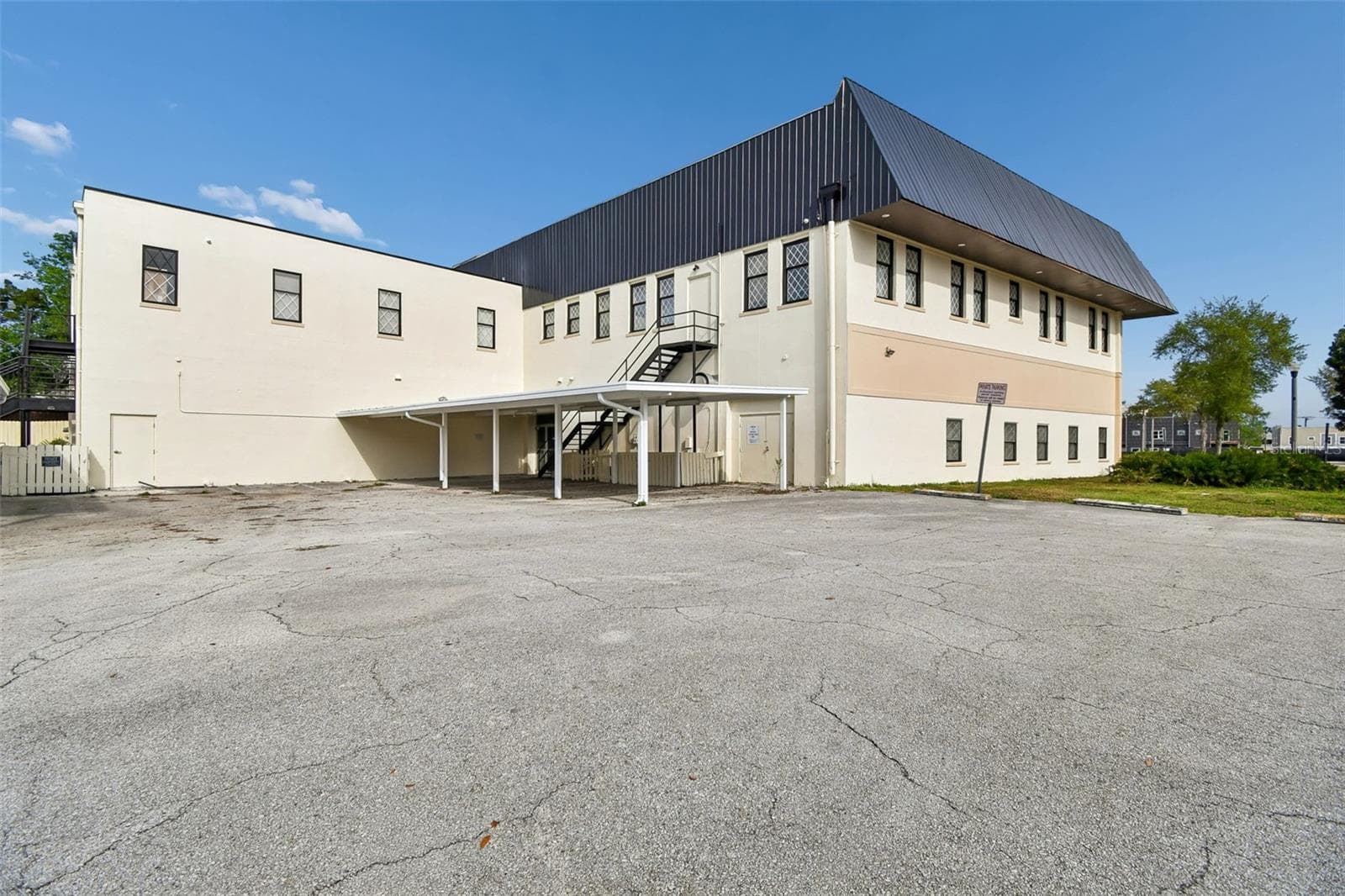 Mixed Use at 201 W 1ST ST, SANFORD, photo 15 of 21