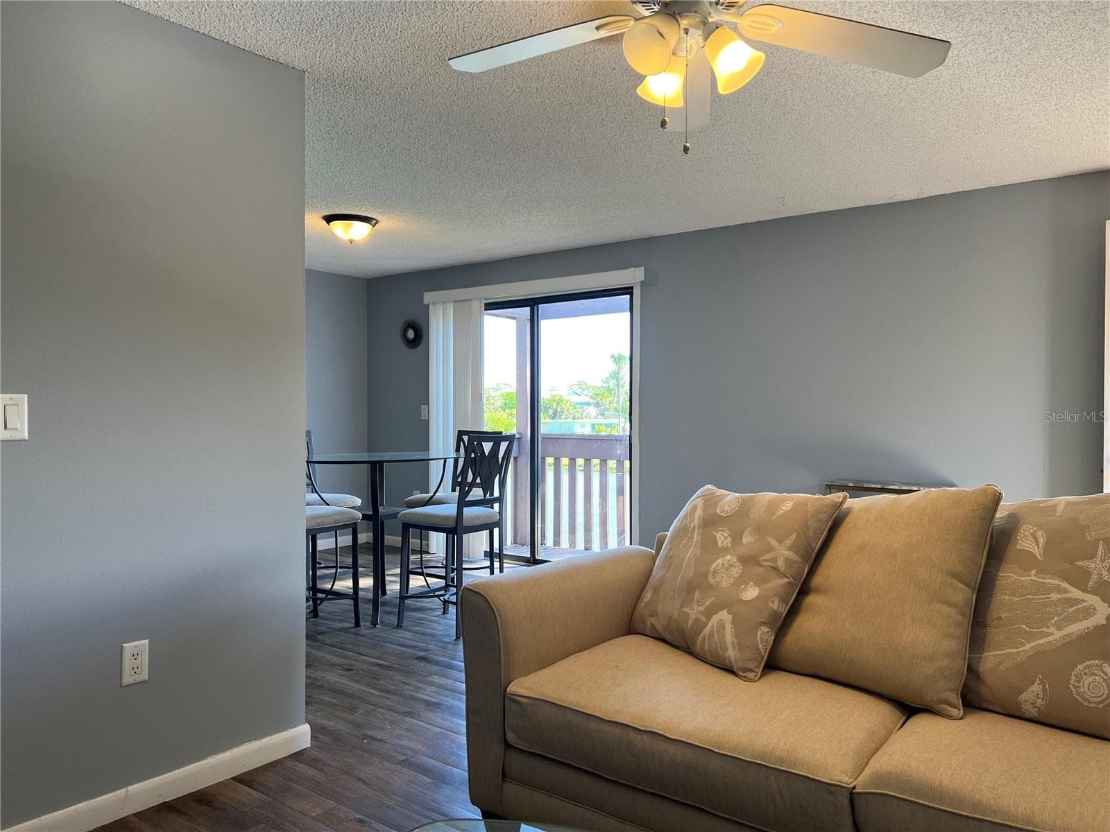 Condominium at 5026 WATER OAK DR #208, BRADENTON, photo 6 of 25