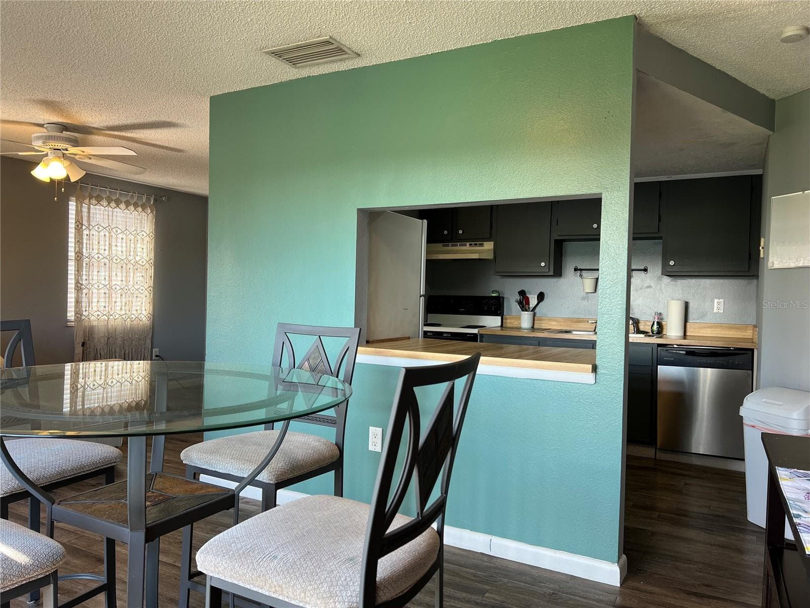 Condominium at 5026 WATER OAK DR #208, BRADENTON, photo 7 of 25
