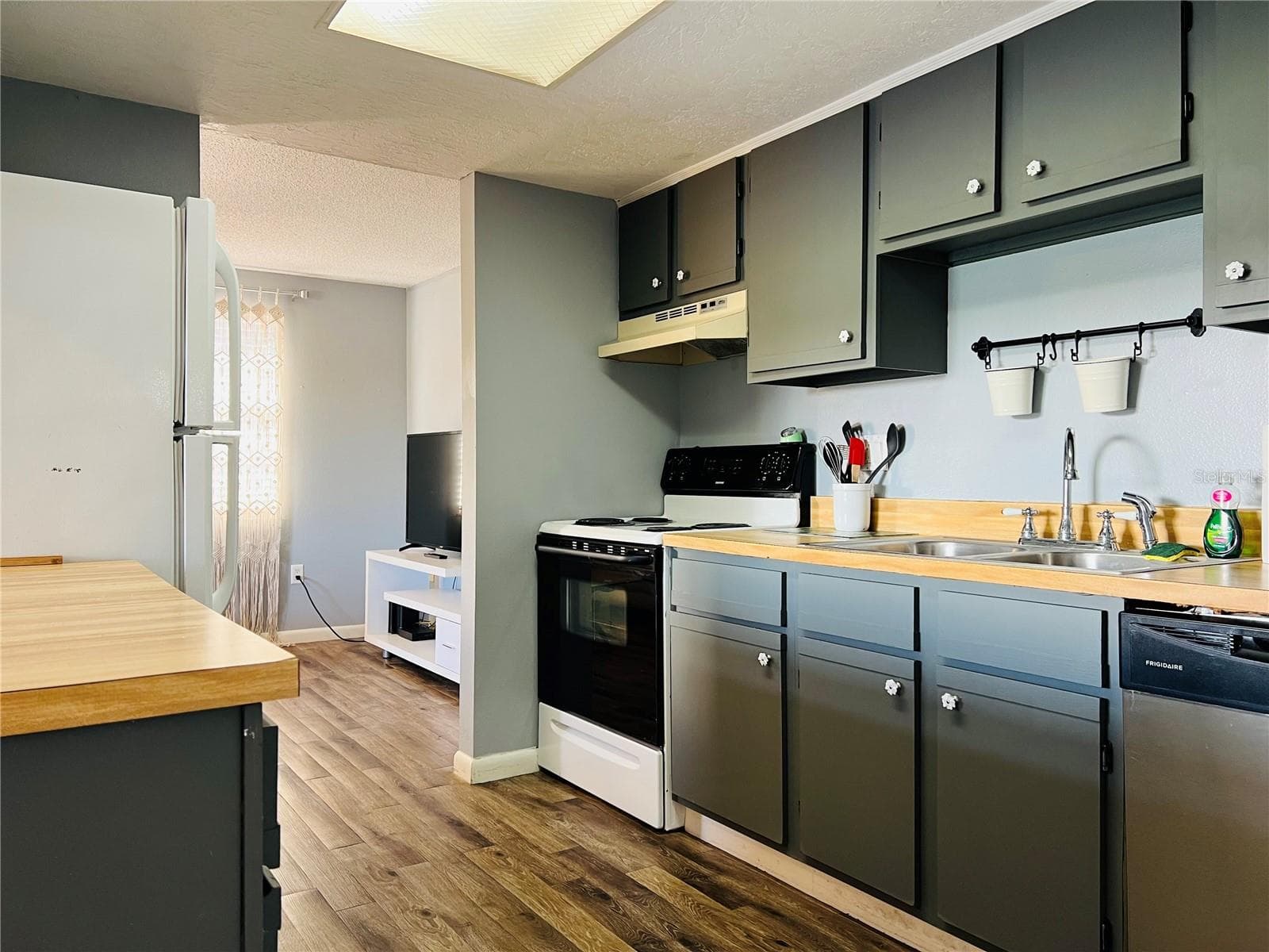 Condominium at 5026 WATER OAK DR #208, BRADENTON, photo 15 of 25