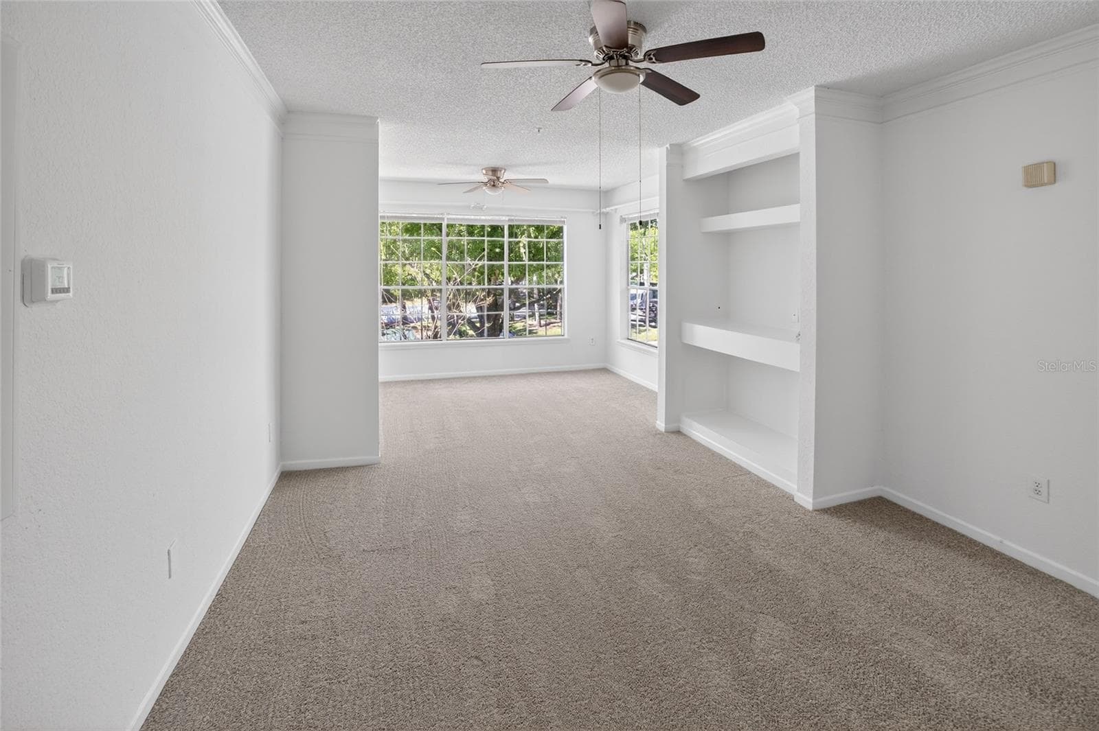 Condominium at 13003 PLANTATION PARK CIR #1323, ORLANDO, photo 8 of 38