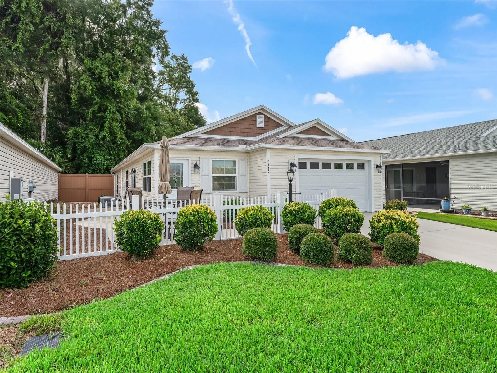 Villa at 5719 SPARTINA TER, THE VILLAGES, photo 5 of 26