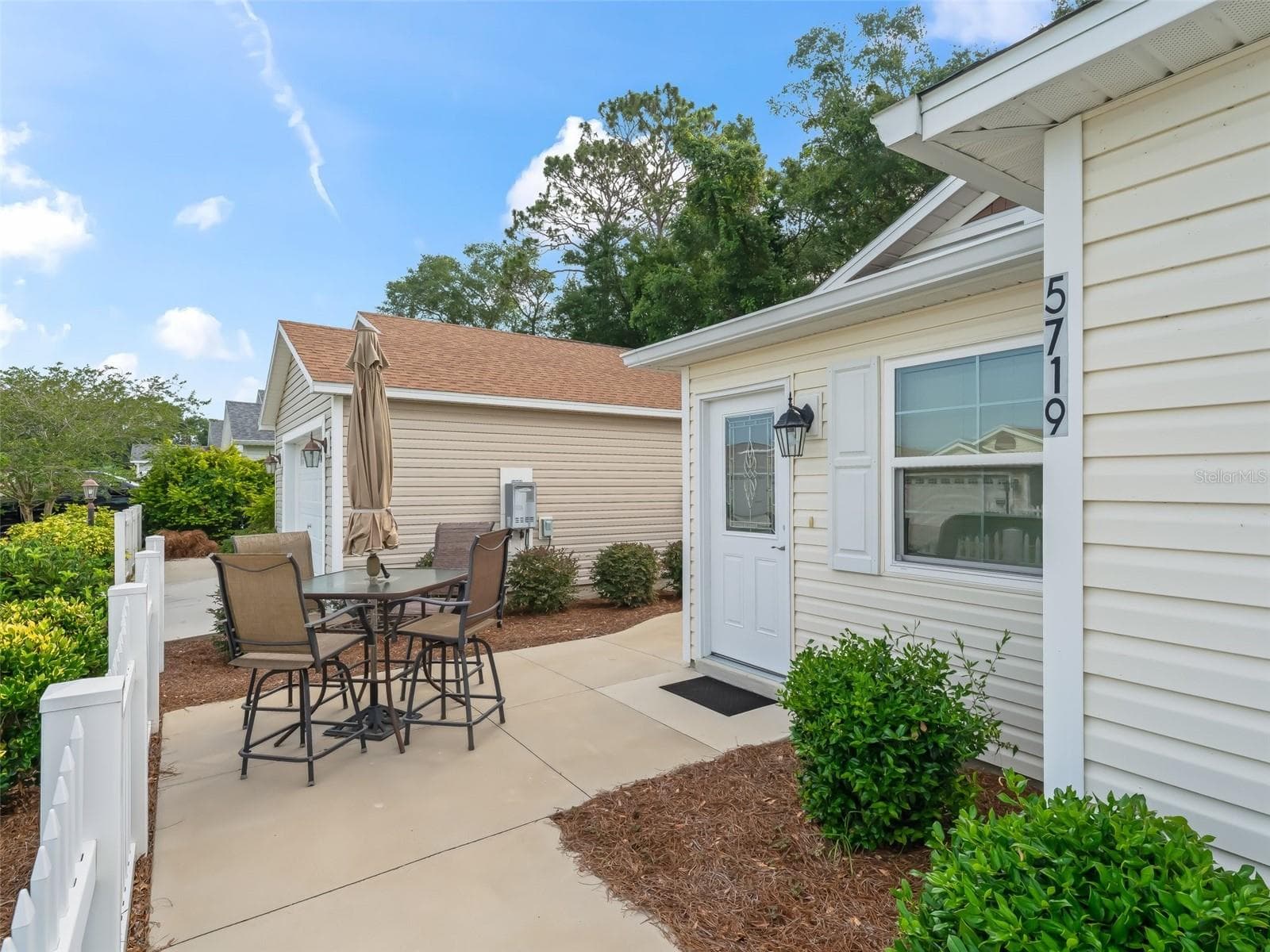 Villa at 5719 SPARTINA TER, THE VILLAGES, photo 6 of 26