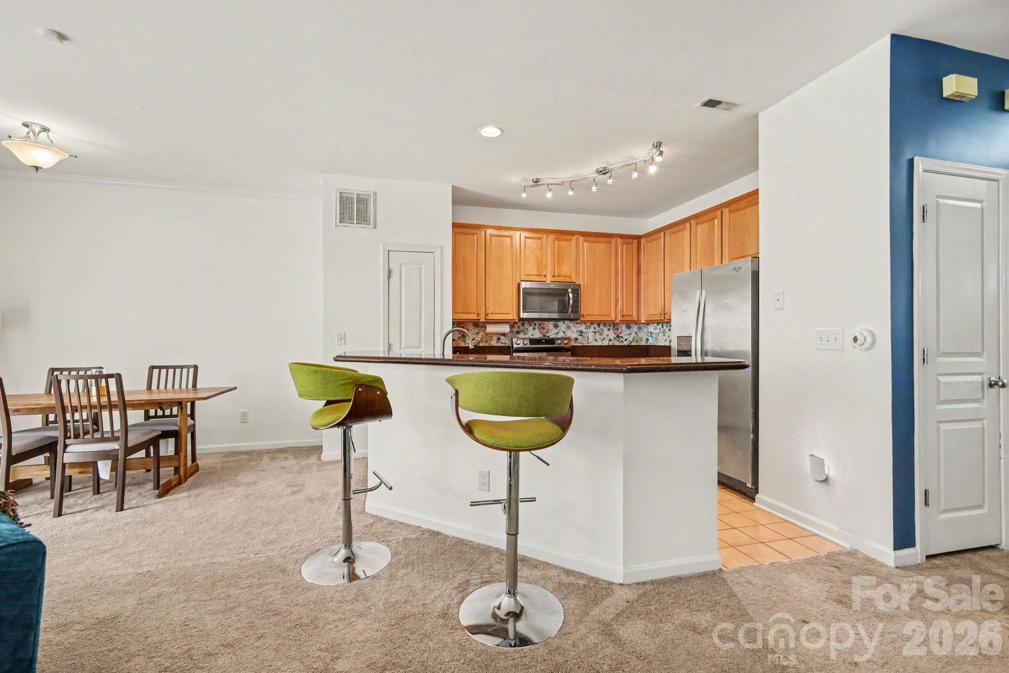 bar area for dinners and entertainment - 8411 Chaceview Court, Charlotte