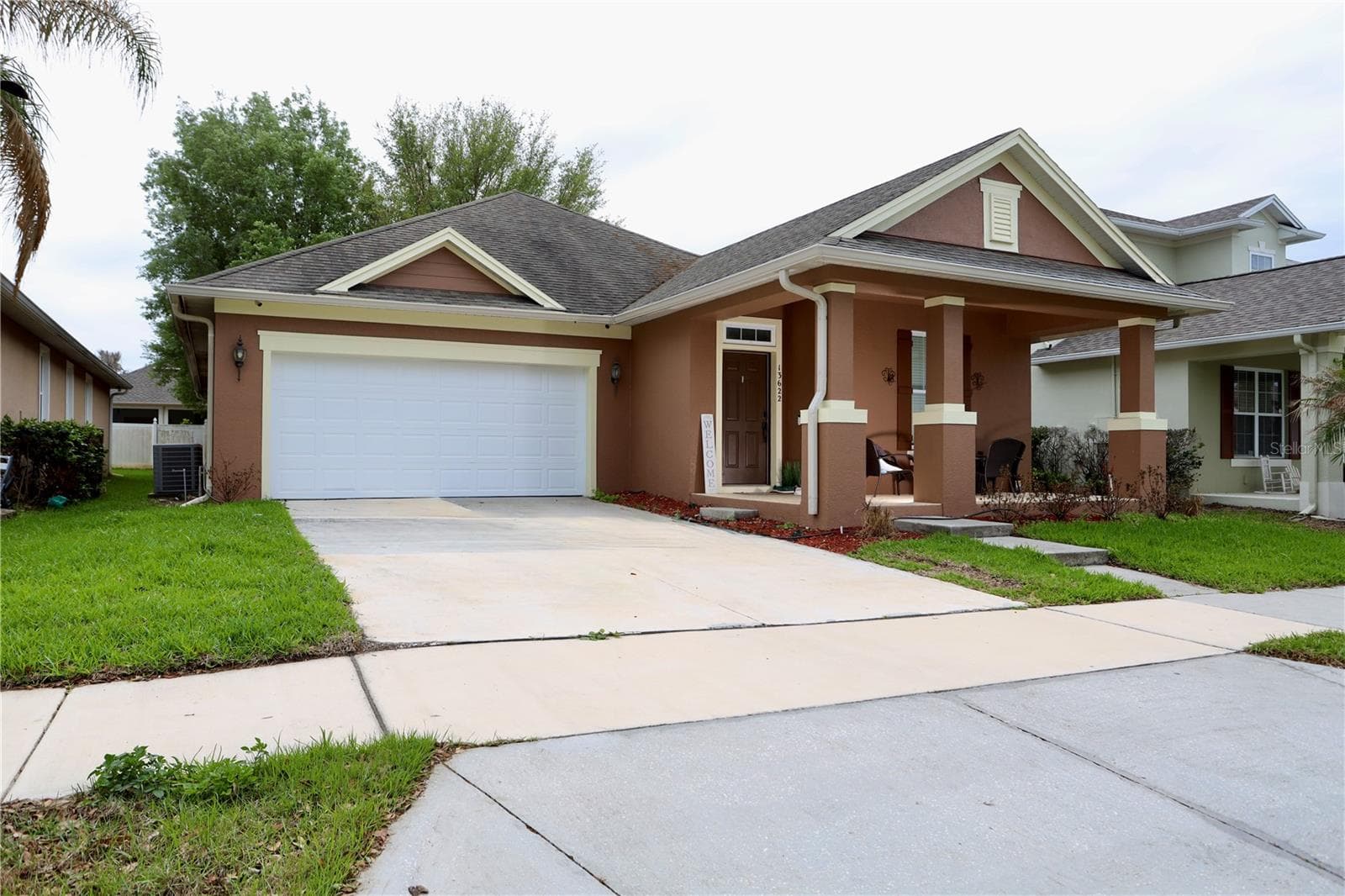 Drive way - 13622 DARCHANCE RD, WINDERMERE