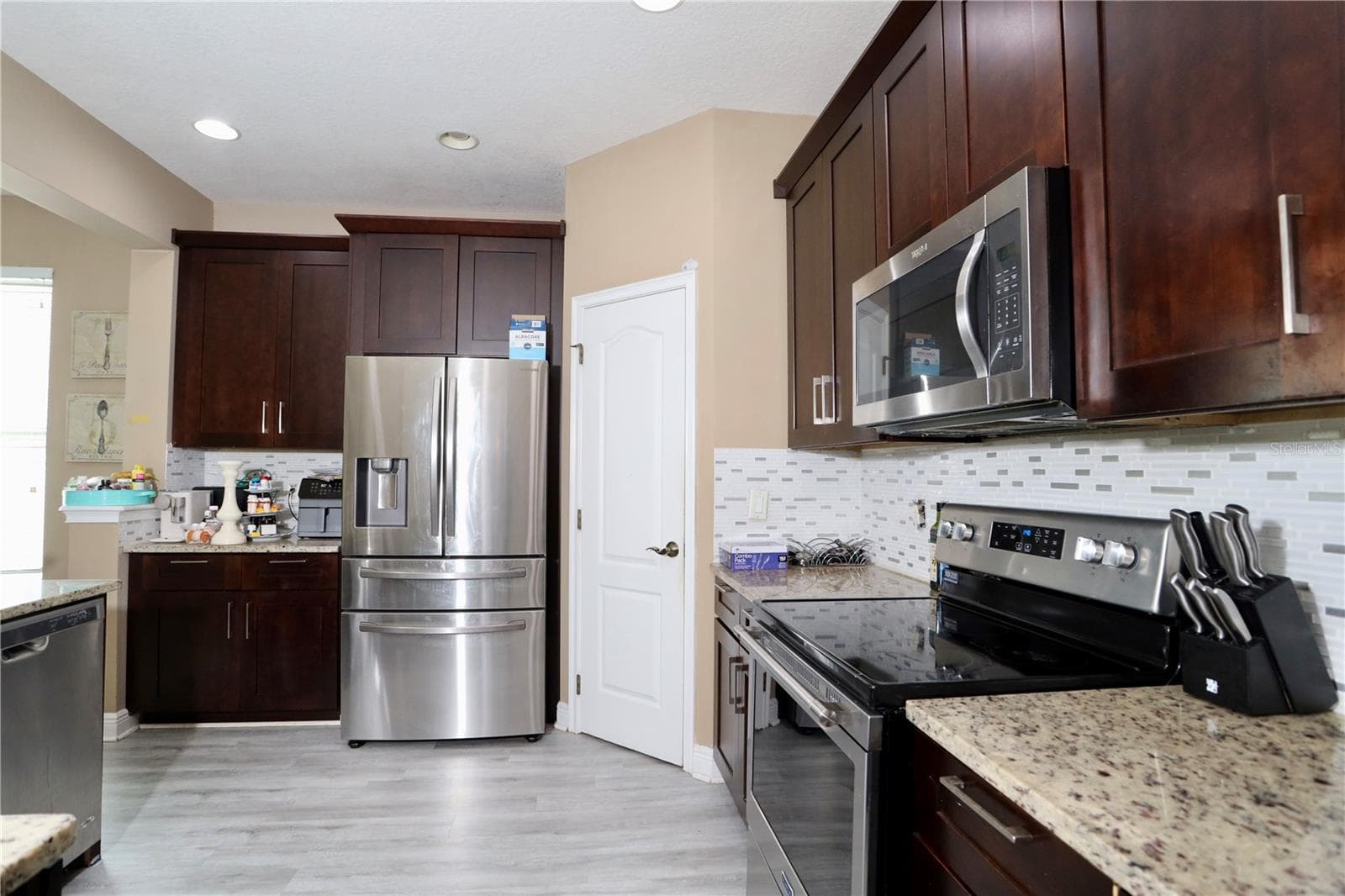 Kitchen - 13622 DARCHANCE RD, WINDERMERE