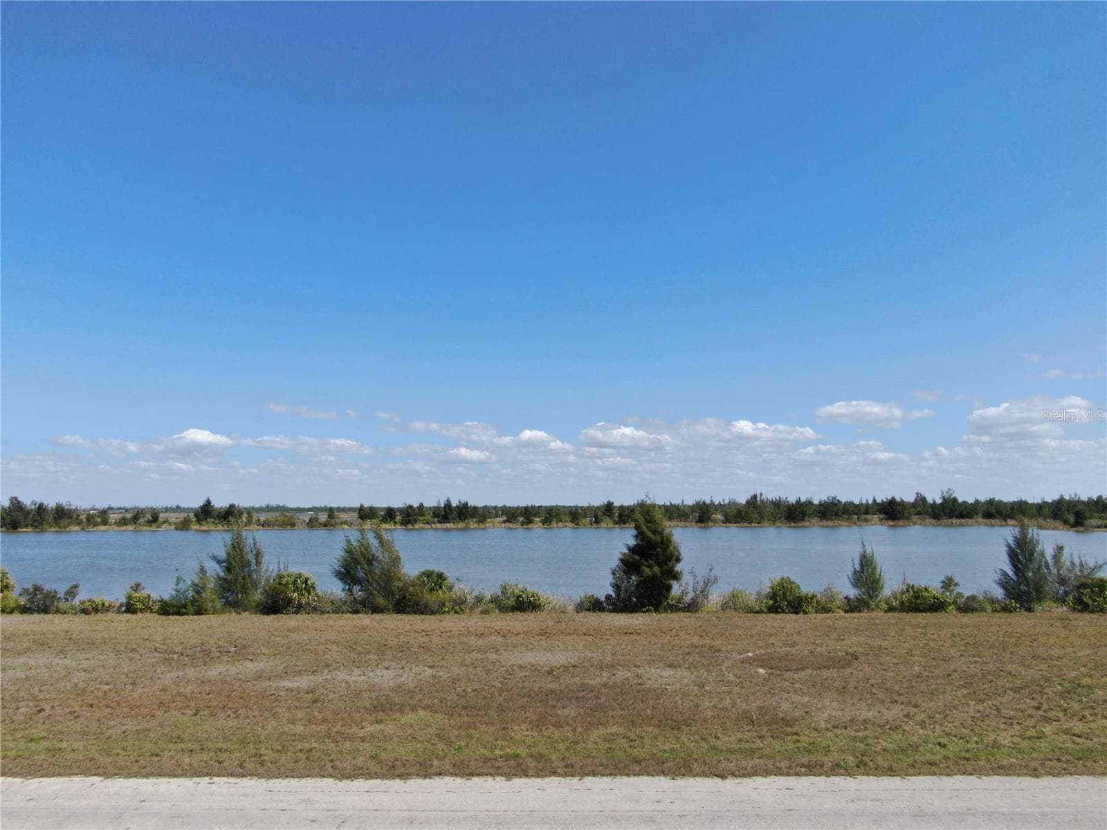 41 THRUSH DR