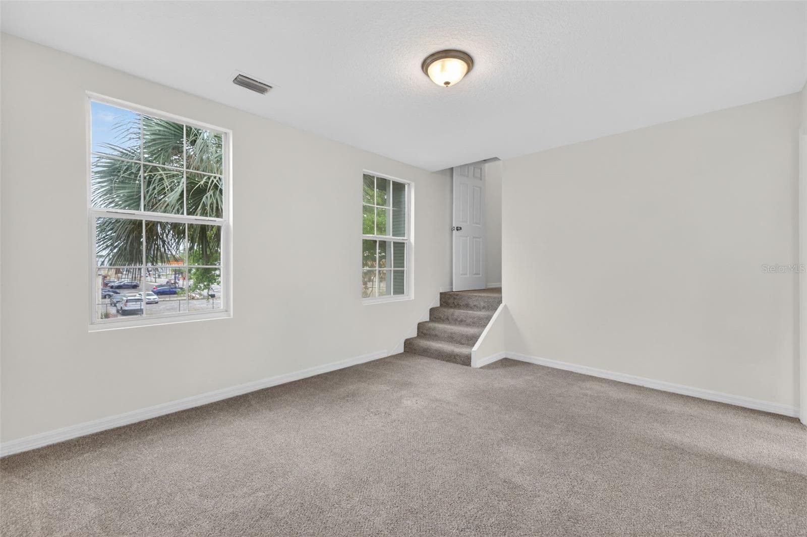 Single Family Residence at 105 W COLUMBUS DR, TAMPA, photo 20 of 32