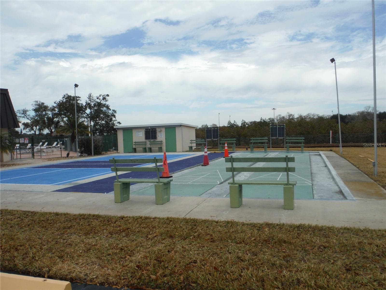 Shuffleboard - 141 FOREST LN #13, SAFETY HARBOR