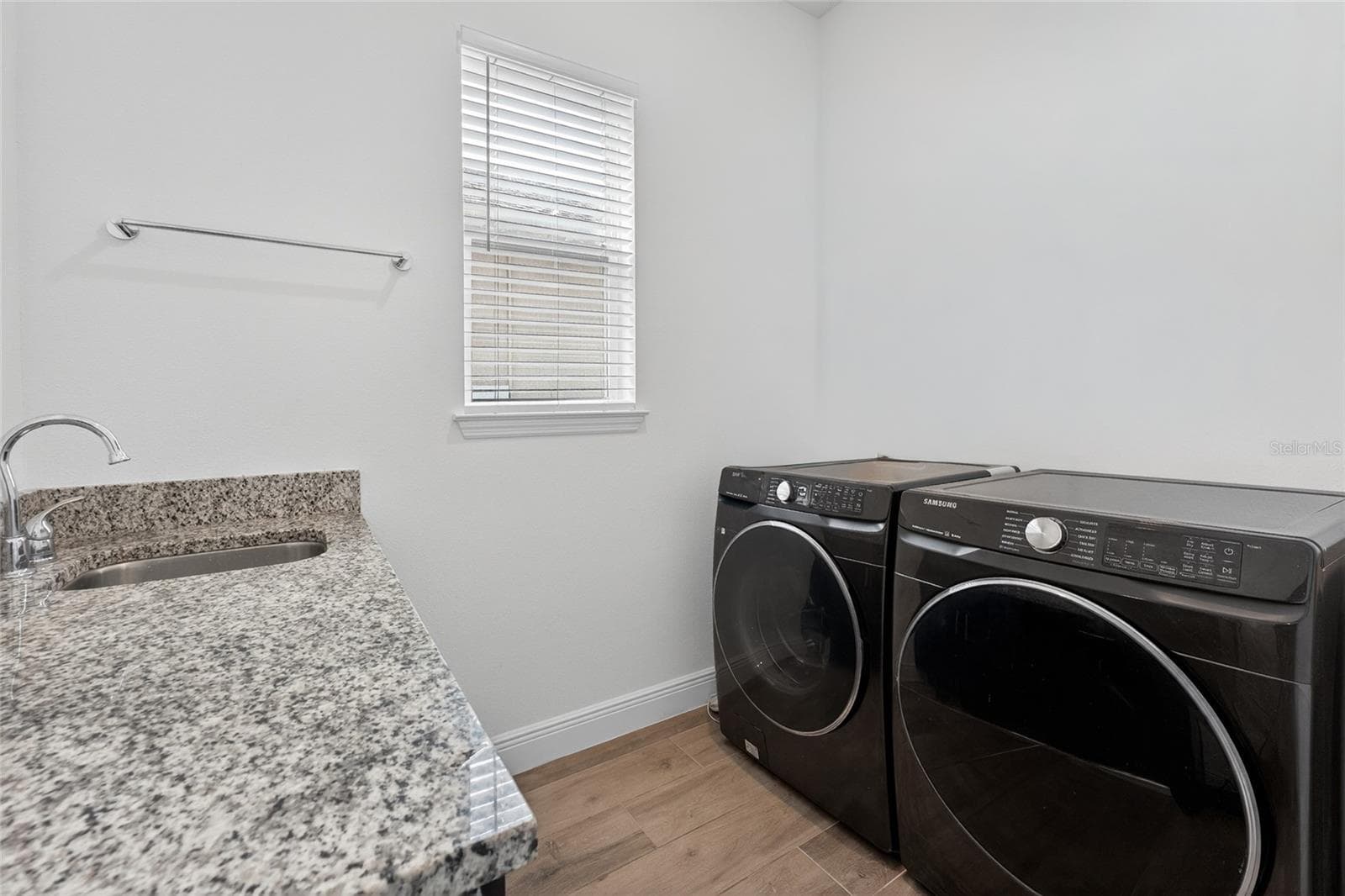Single Family Residence at 19076 PLANETREE ST, ORLANDO, photo 31 of 36