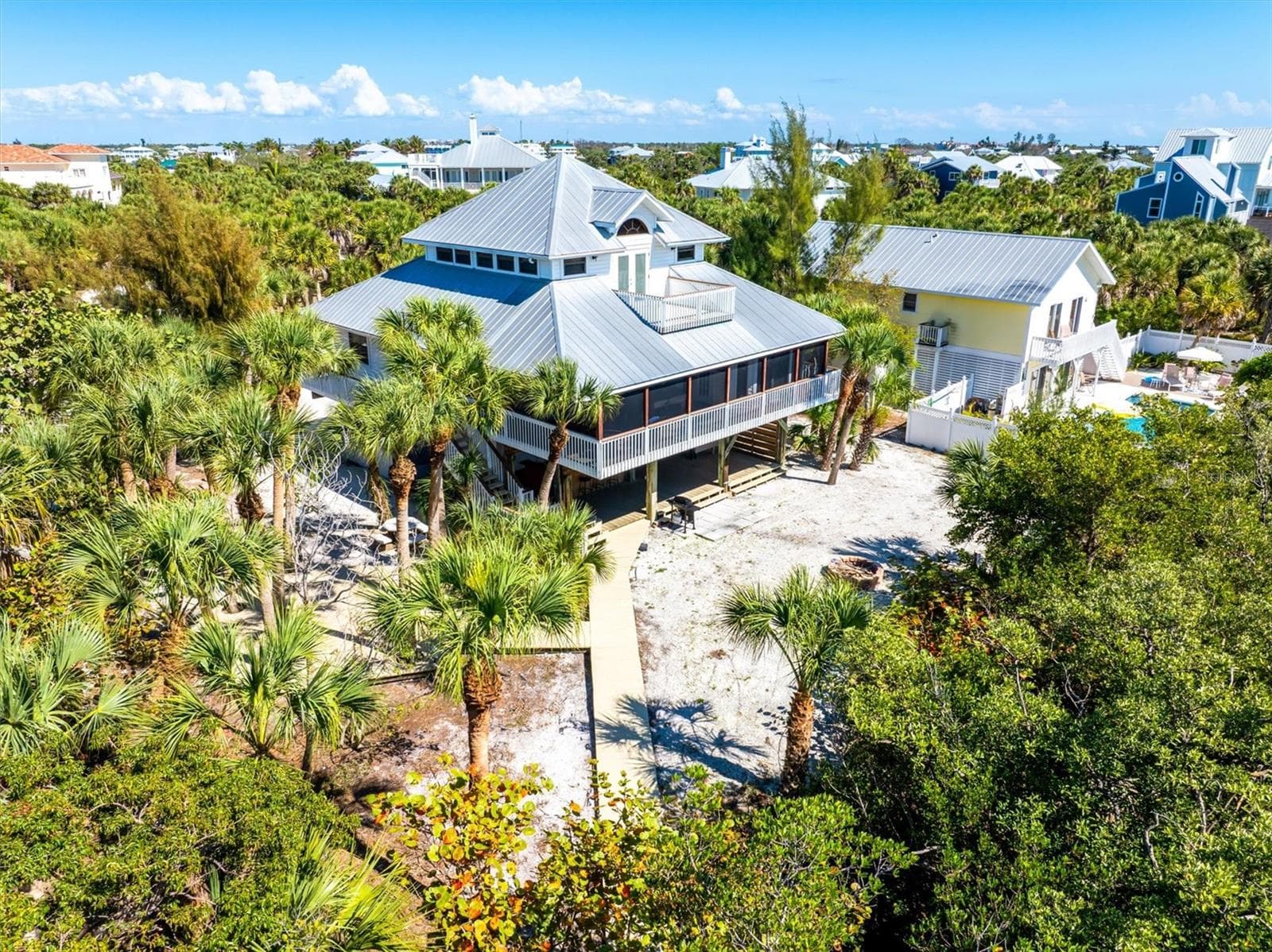 51 PALM DR