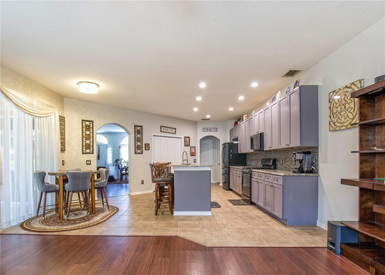 Single Family Residence at 1422 TAWNYBERRY CT, TRINITY, photo 4 of 32