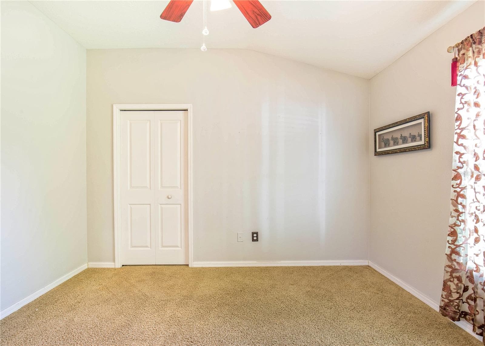 Single Family Residence at 1422 TAWNYBERRY CT, TRINITY, photo 22 of 32