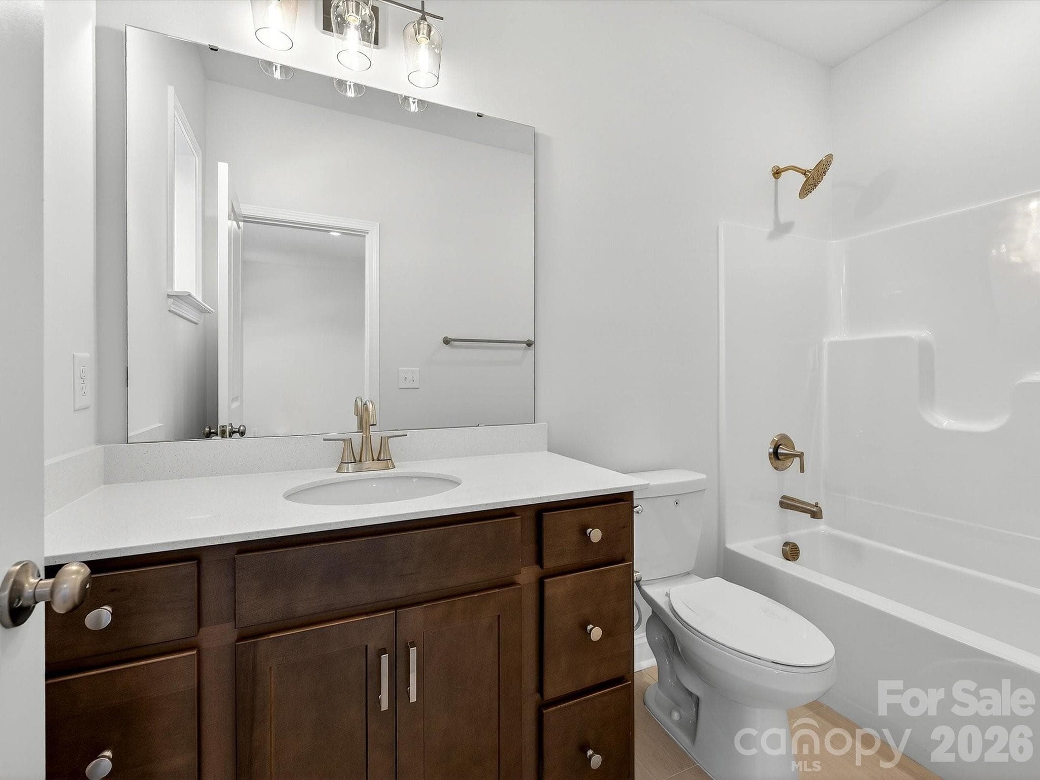 En Suite Guest Bath in BR #2 - 356 Portree Street, Rock Hill