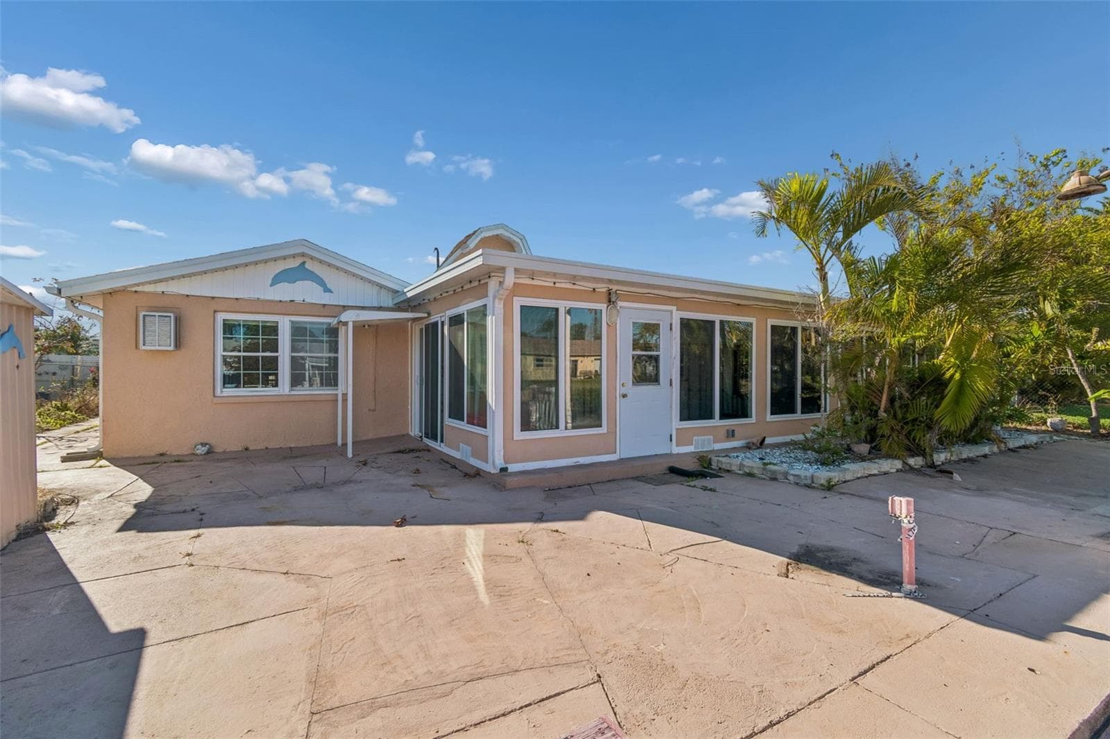 Single Family Residence at 9900 ISLAND HARBOR DR, PORT RICHEY, photo 10 of 32