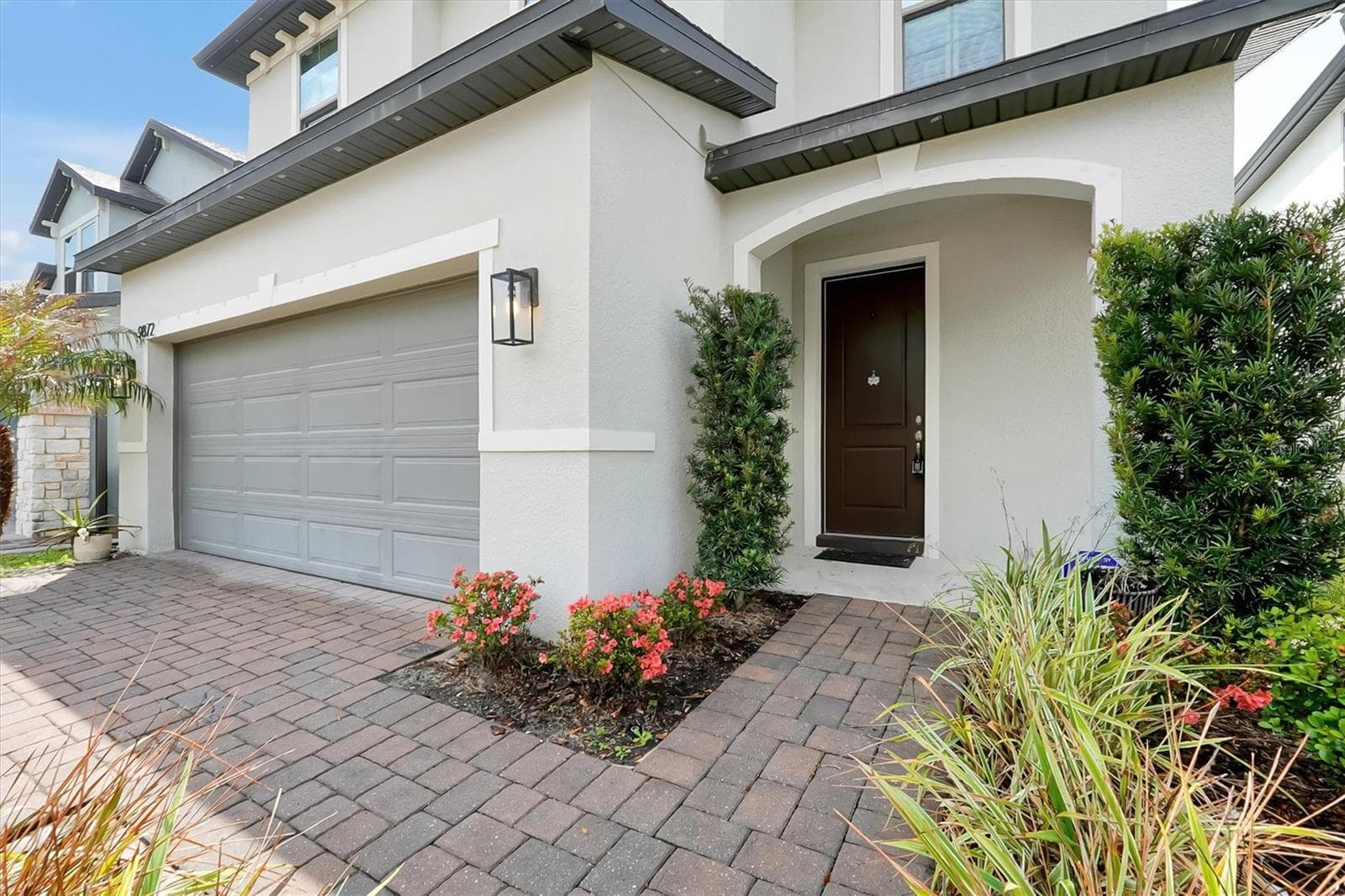 Single Family Residence at 9872 AUREA MOSS LN, ORLANDO, photo 4 of 47