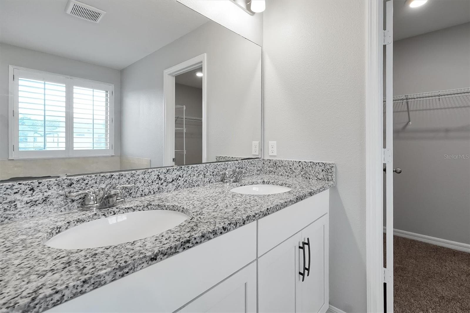 Single Family Residence at 9872 AUREA MOSS LN, ORLANDO, photo 29 of 47
